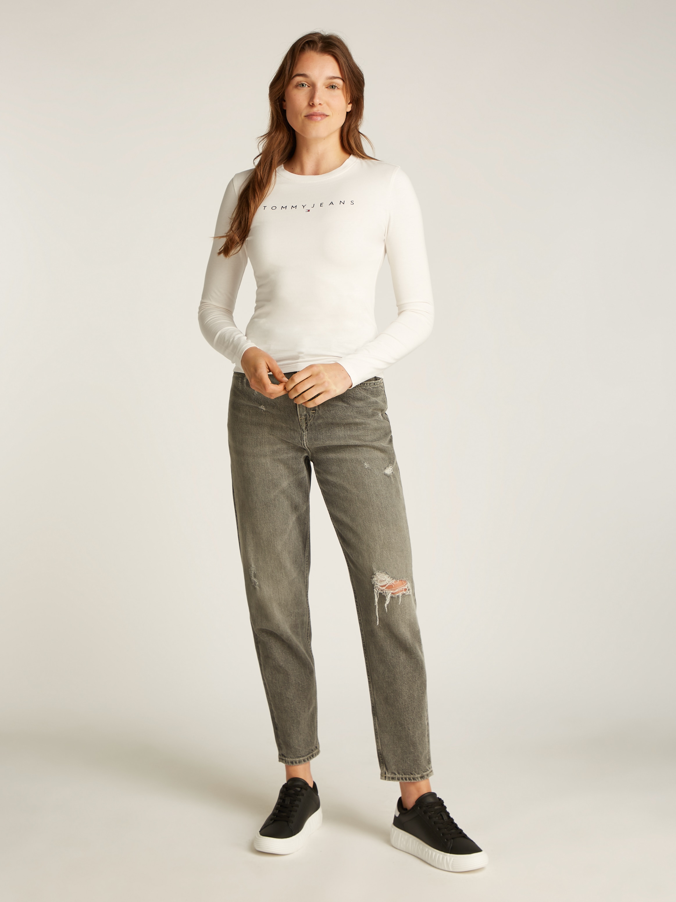 Tommy Jeans Curve Langarmshirt »TJW SLIM LINEAR TEE LS EXT«, Grosse Grössen