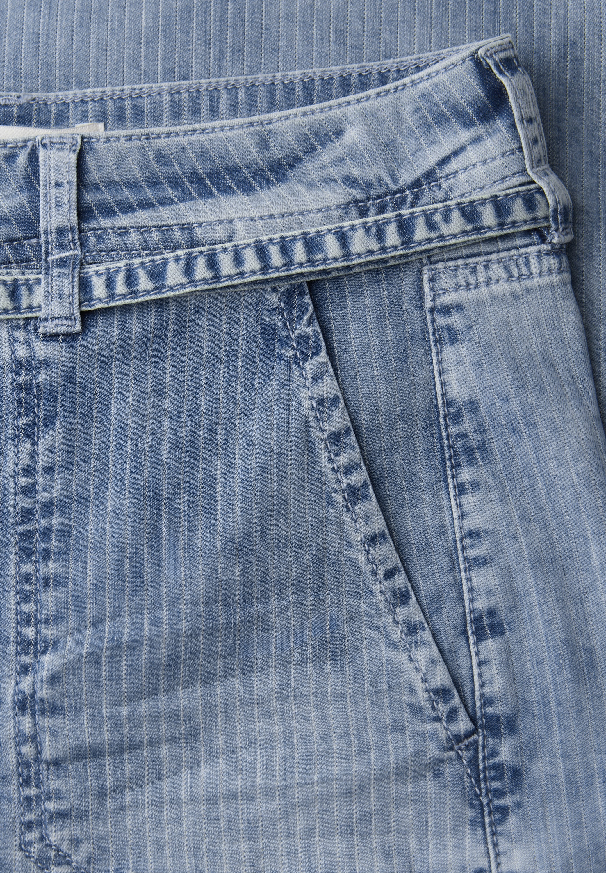 STREET ONE Jeans large »Style Emee« avec motif à rayures