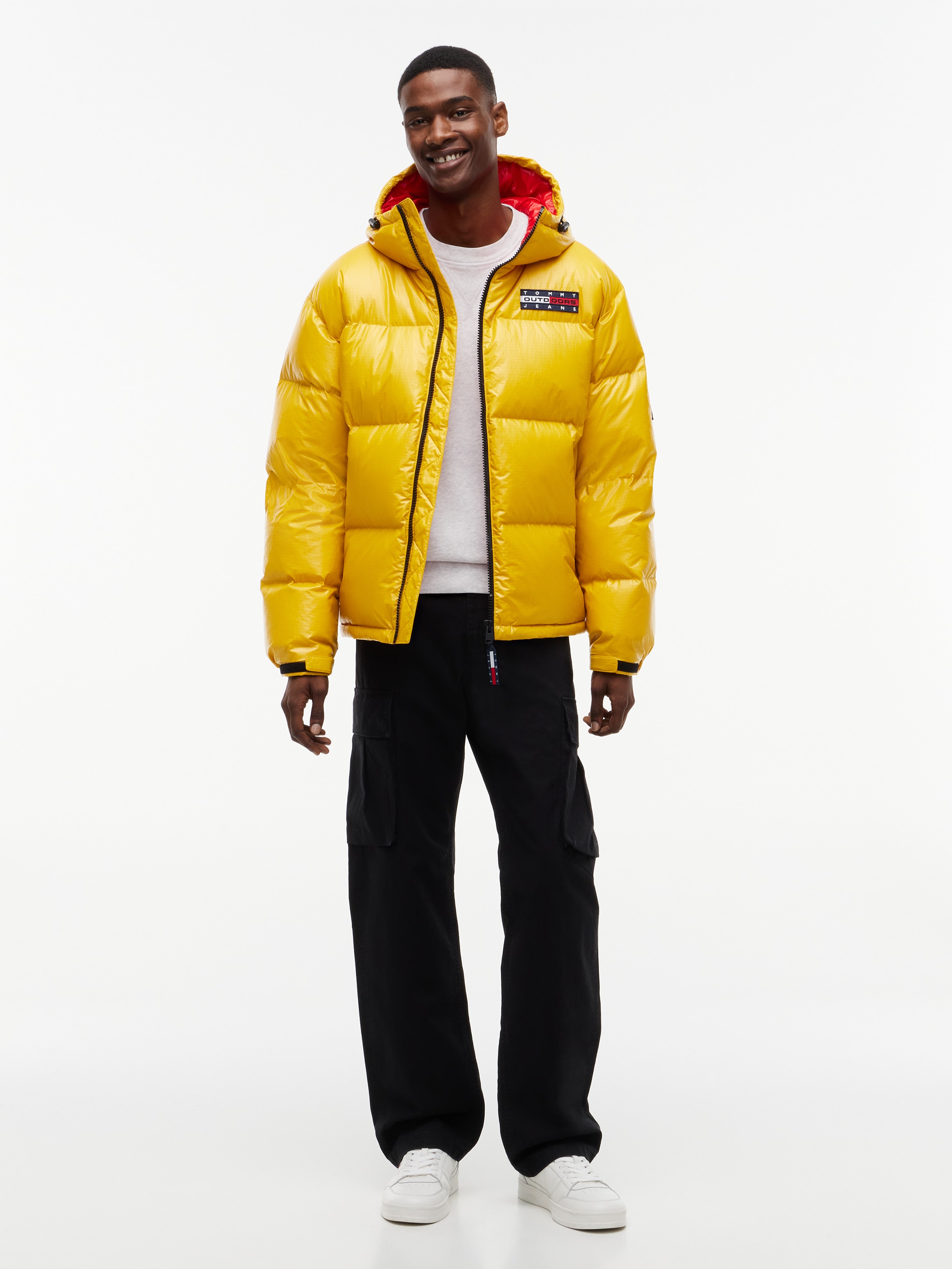Tommy Jeans Doudoune »TJM ALASKA OUTDOORS DOWN« sans capuche mit Daunenfüllung, leicht glänzende Oberfläche
