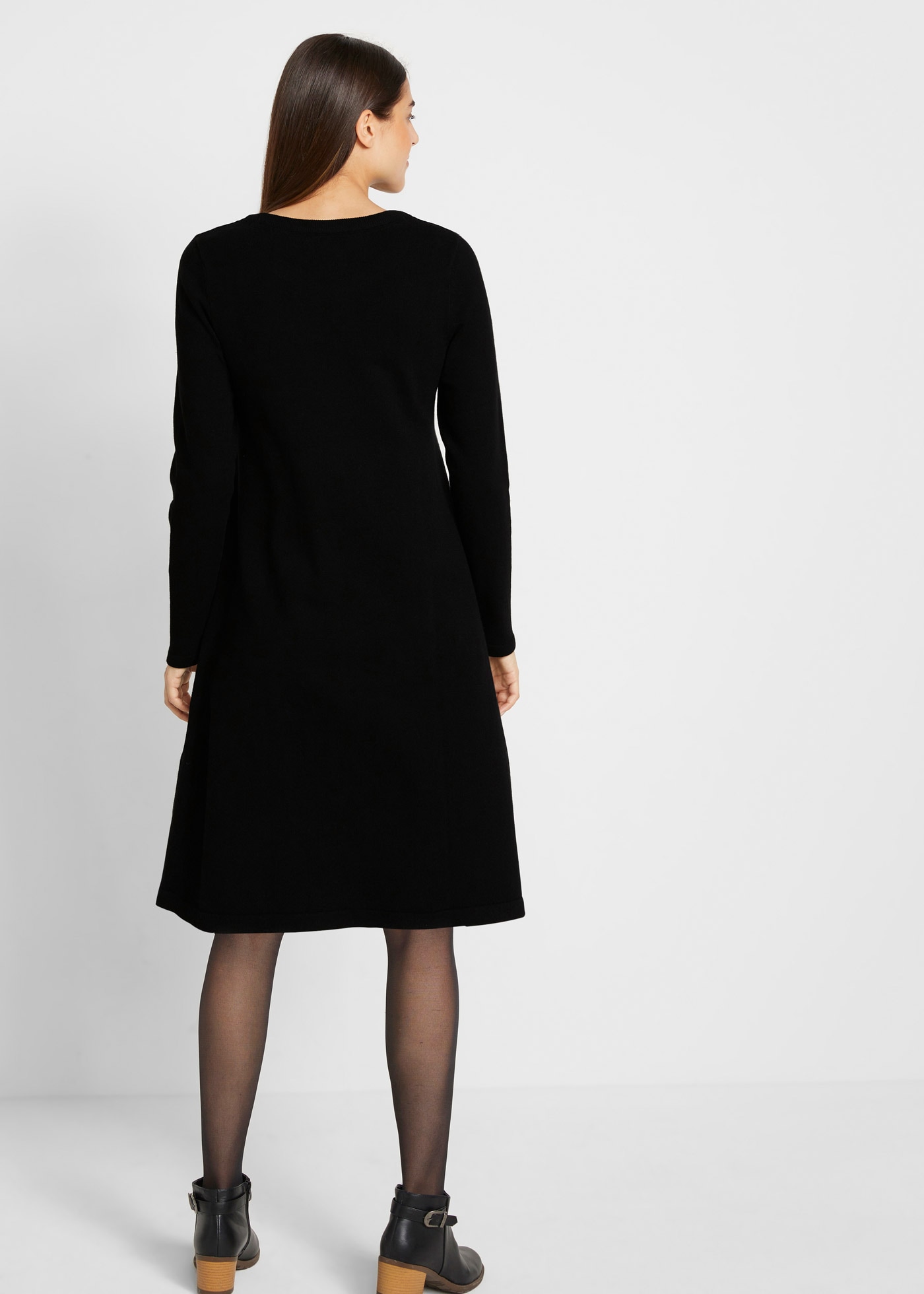 bonprix Robe en tricot Strickkleid mit recycelter Baumwolle