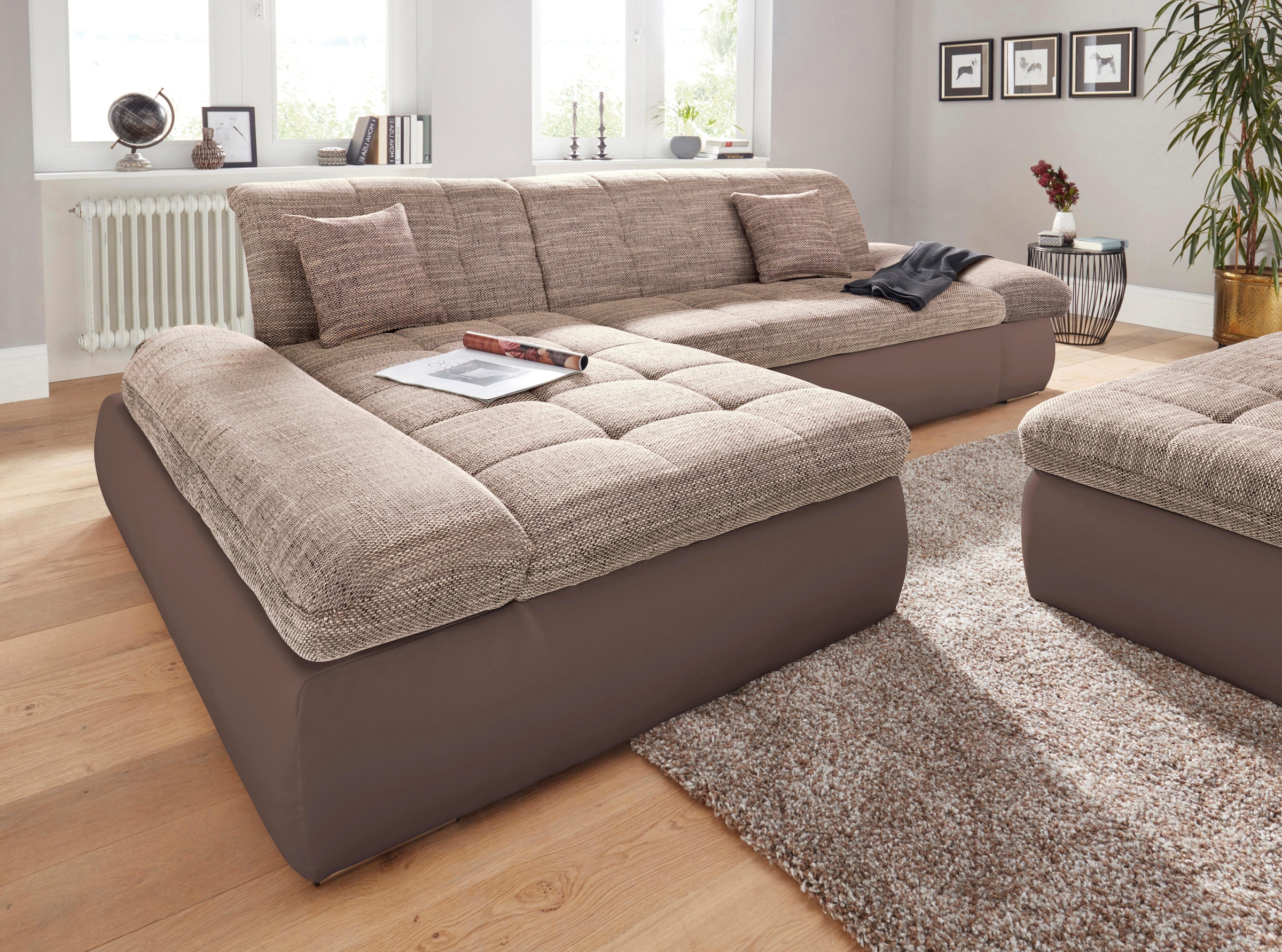 DOMO collection Ecksofa »PB Moric wahlweise mit Bettfunktion + Armteilverstellung, L-Form«, im XXL-Format, B/T/H:300/172/80 cm, feine Steppung