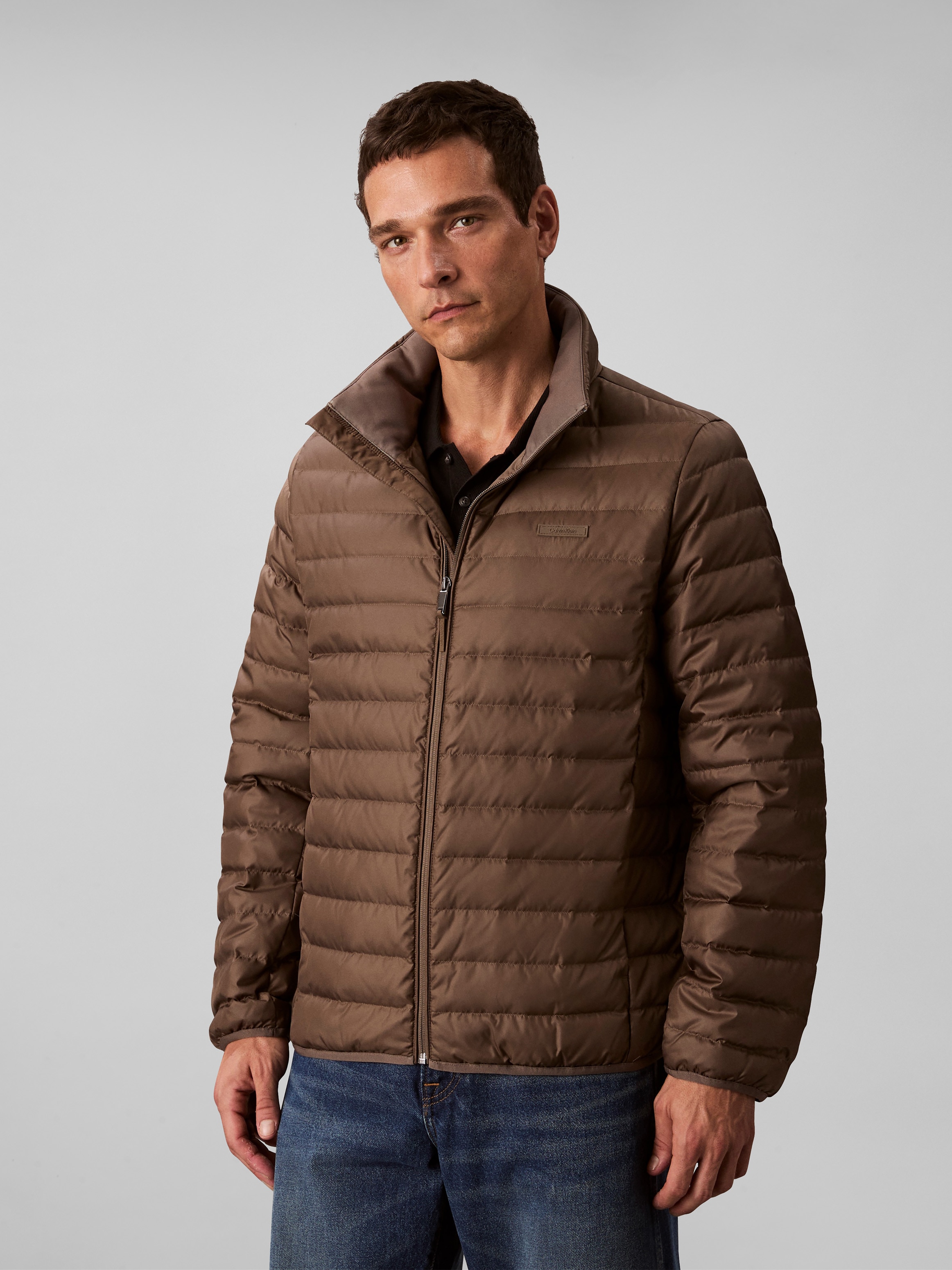 Image of Calvin Klein Steppjacke "LS LT WT NYLN CHNNLD" ohne Kapuze Mit Rundhalsausschnitt