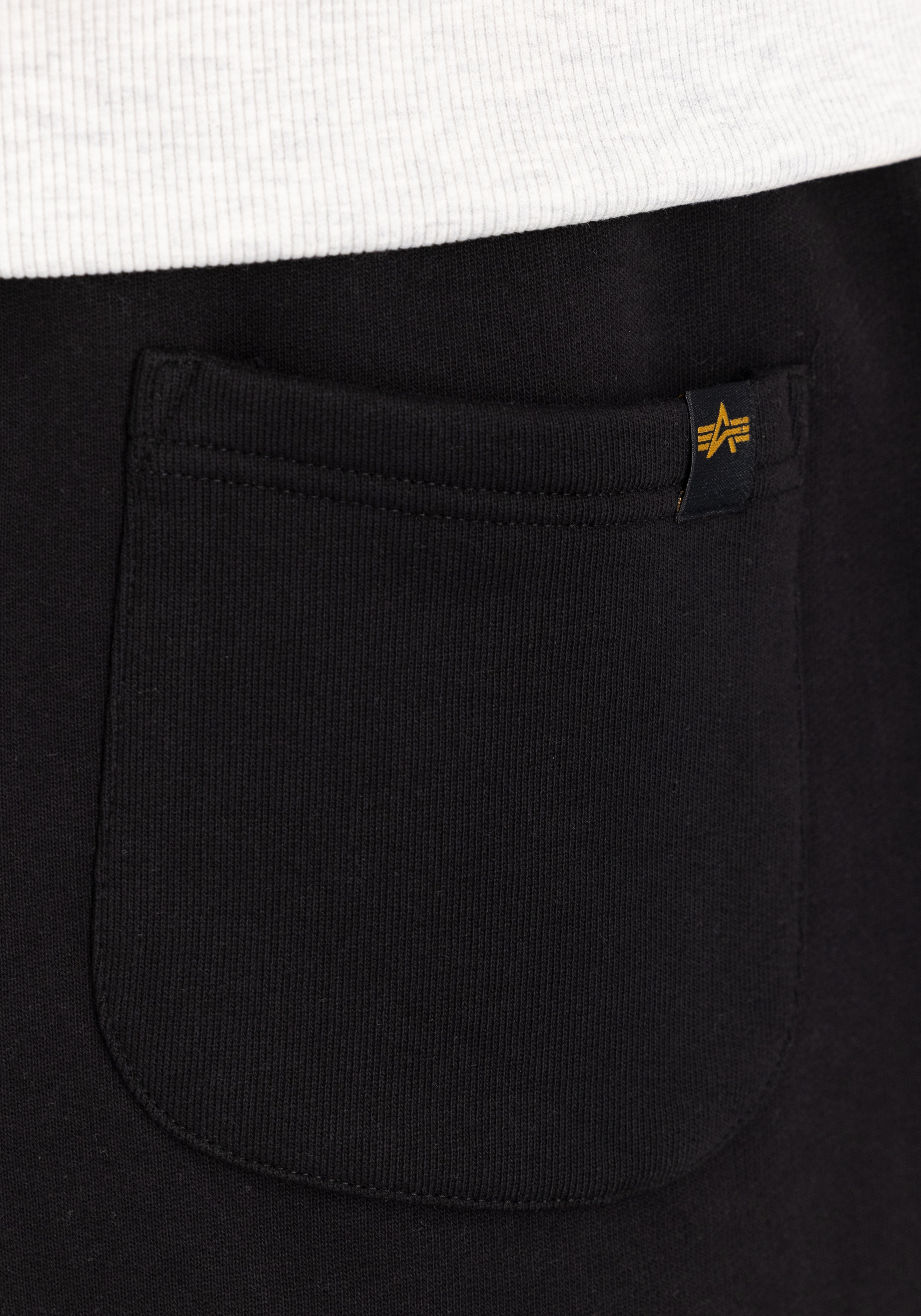 Alpha Industries Shorts »Alpha Studio RL Shorts«