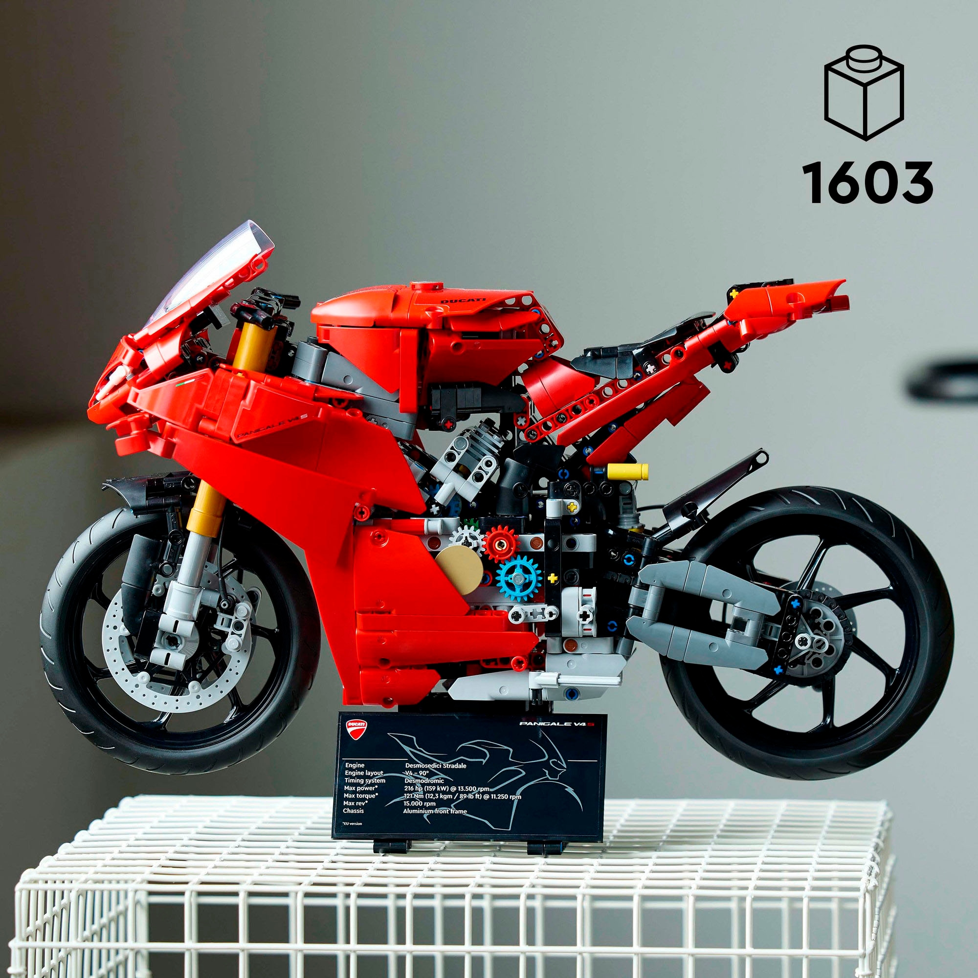 LEGO® Pions de construction »Ducati Panigale V4 S Motorrad (42202), LEGO Technic« Made in Europe