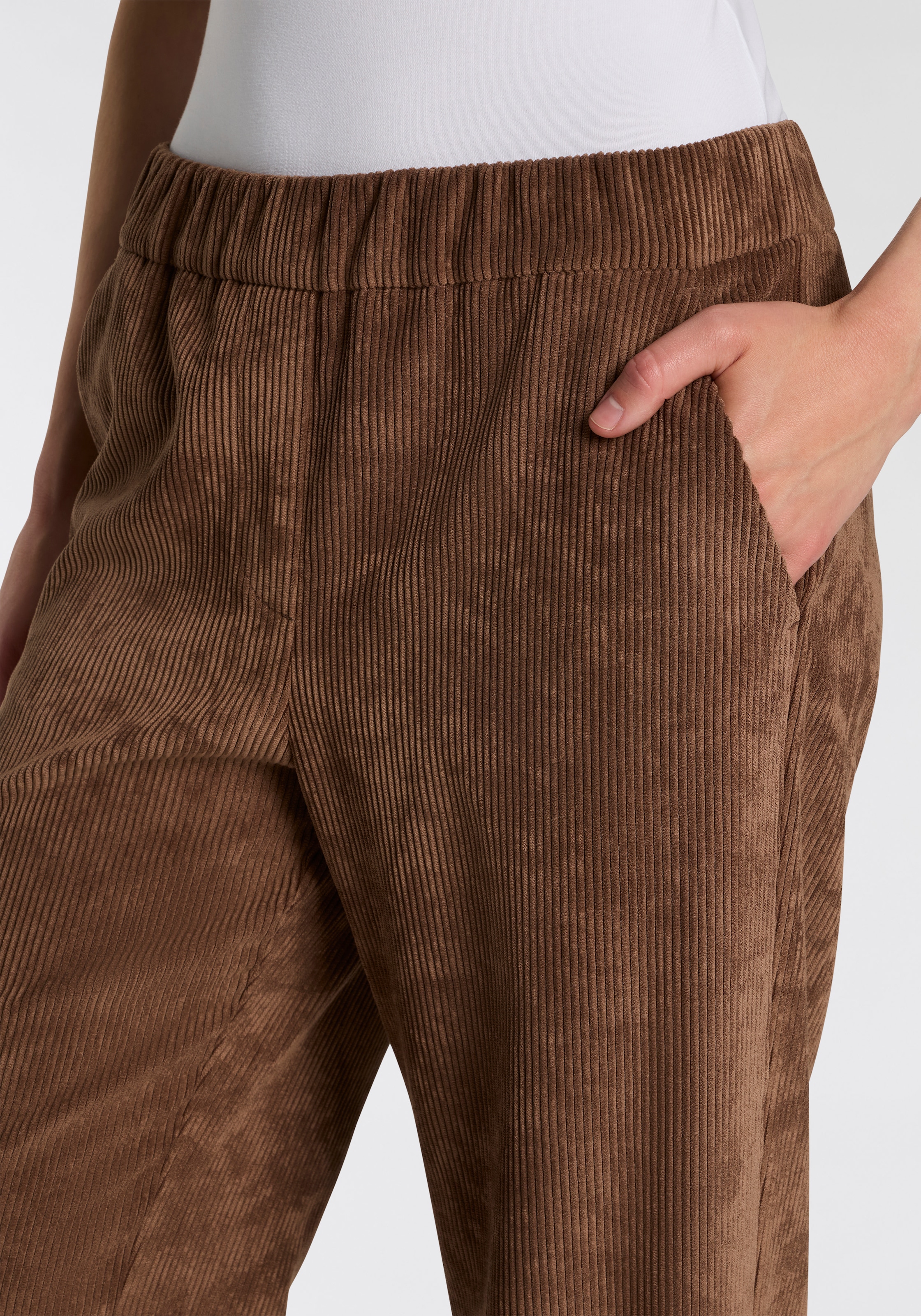 MAC Cordhose »CHIARA«, mit weitem Bein