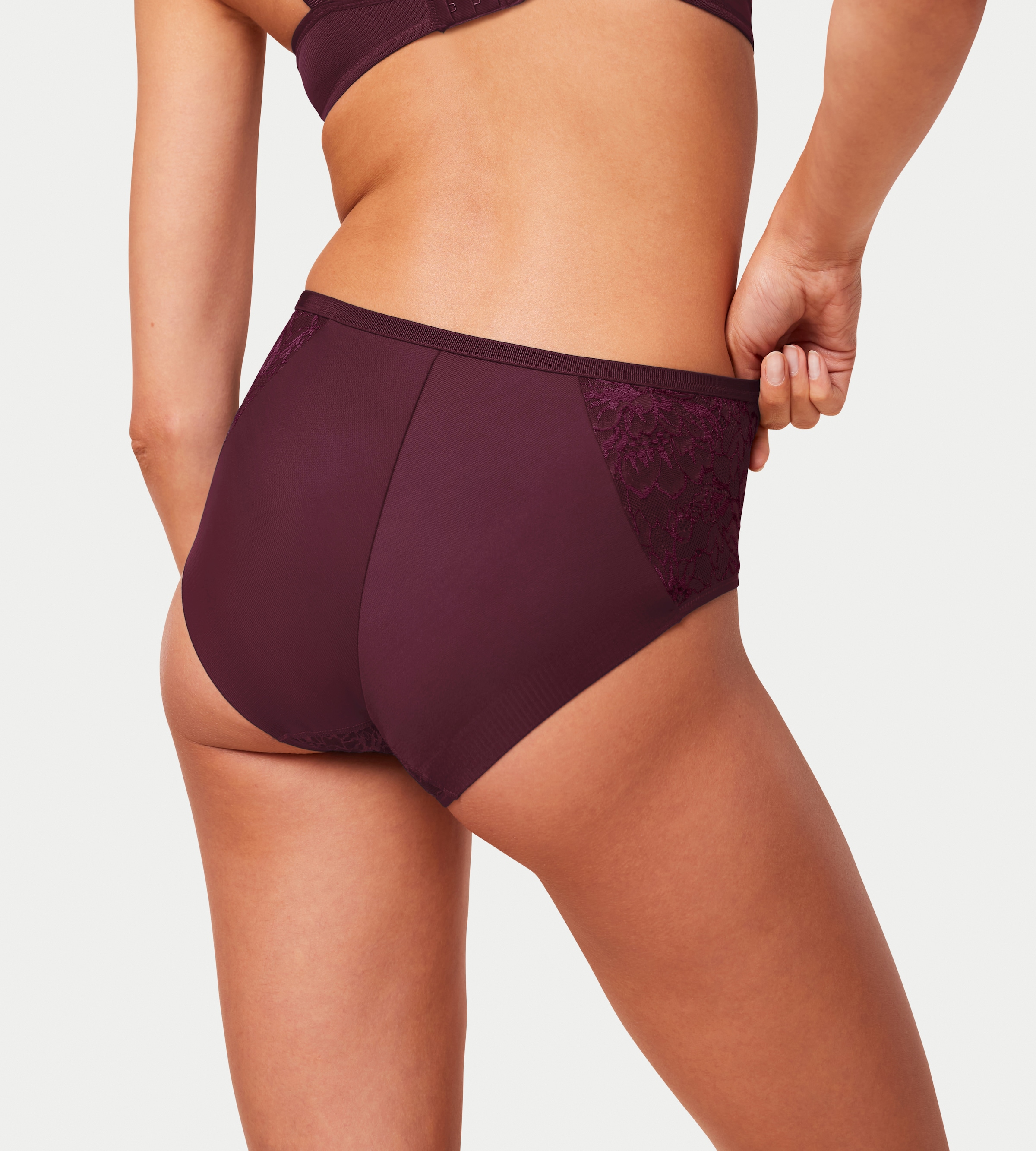 Triumph Maxislip »Amourette Charm T«, Strech-Spitze, hohe Abdeckung