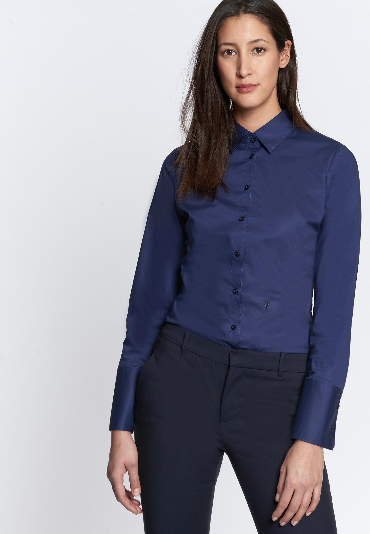 Klassische Bluse »Schwarze Rose«