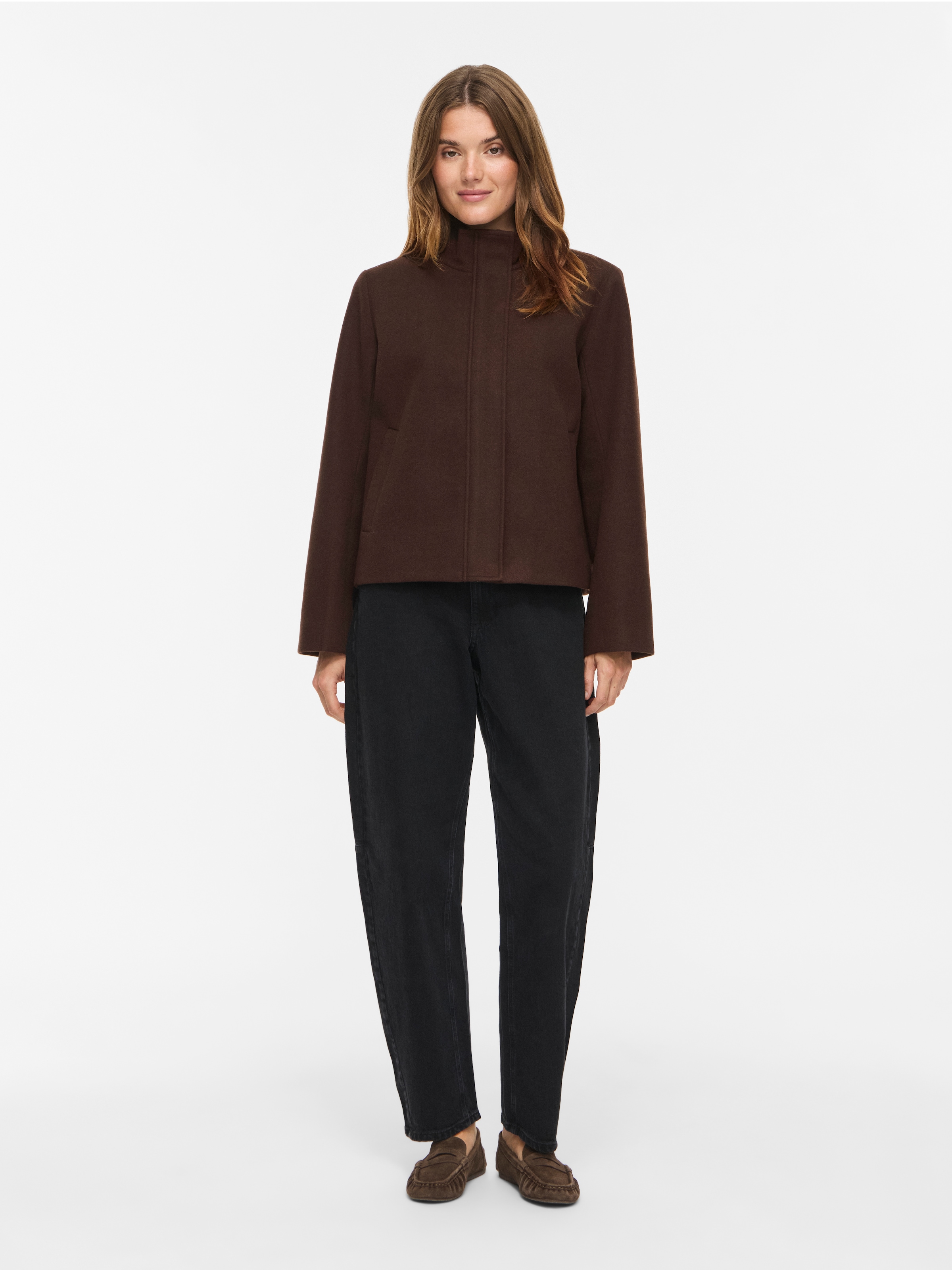 Vila Veste courte »VICLAUDIA L/S HIGH NECK SHORT JKT- NOOS« fibre synthétique