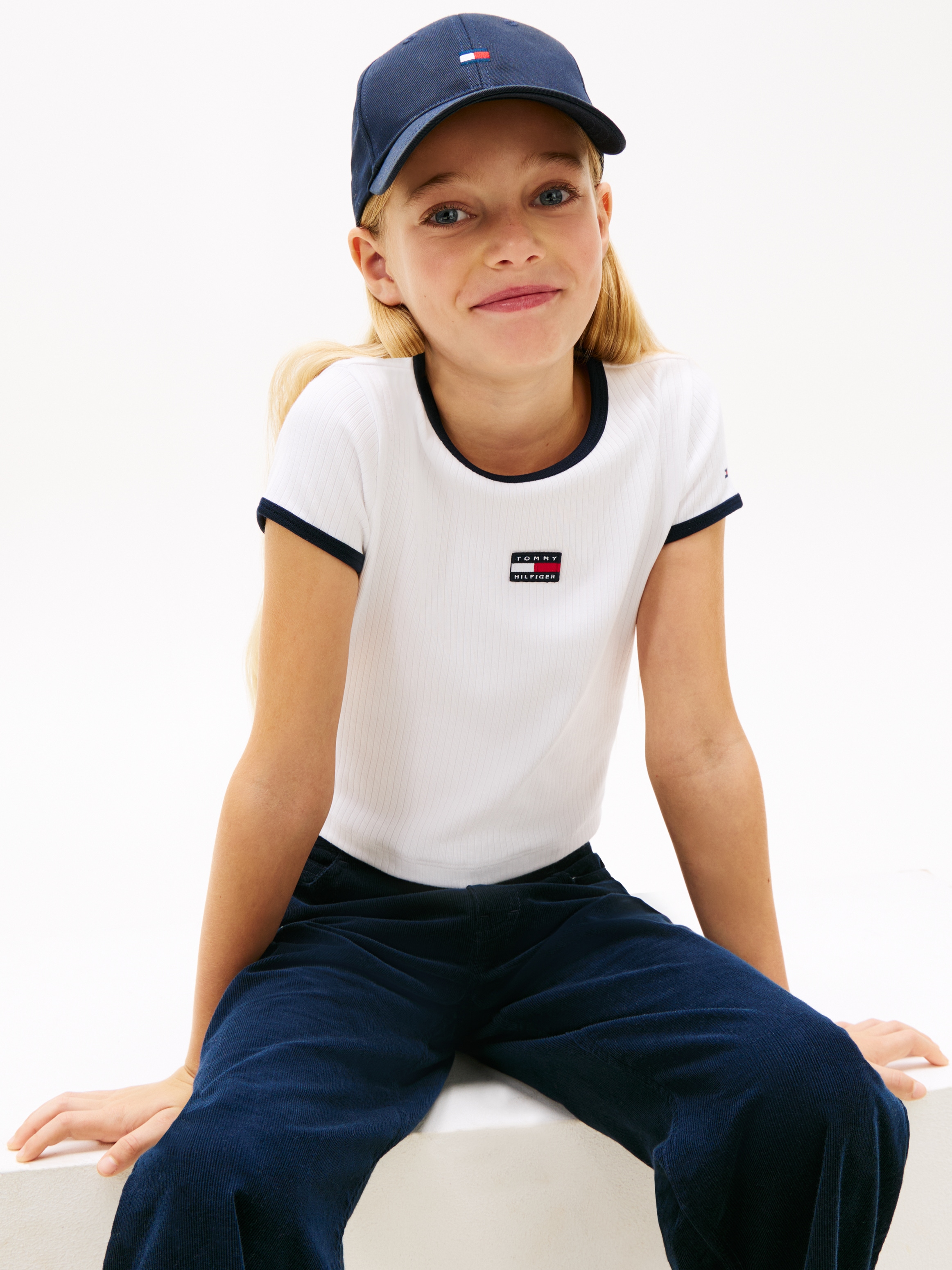 Tommy Hilfiger T-Shirt Kinder bis 16 Jahre, mit Rundhalsausschnitt