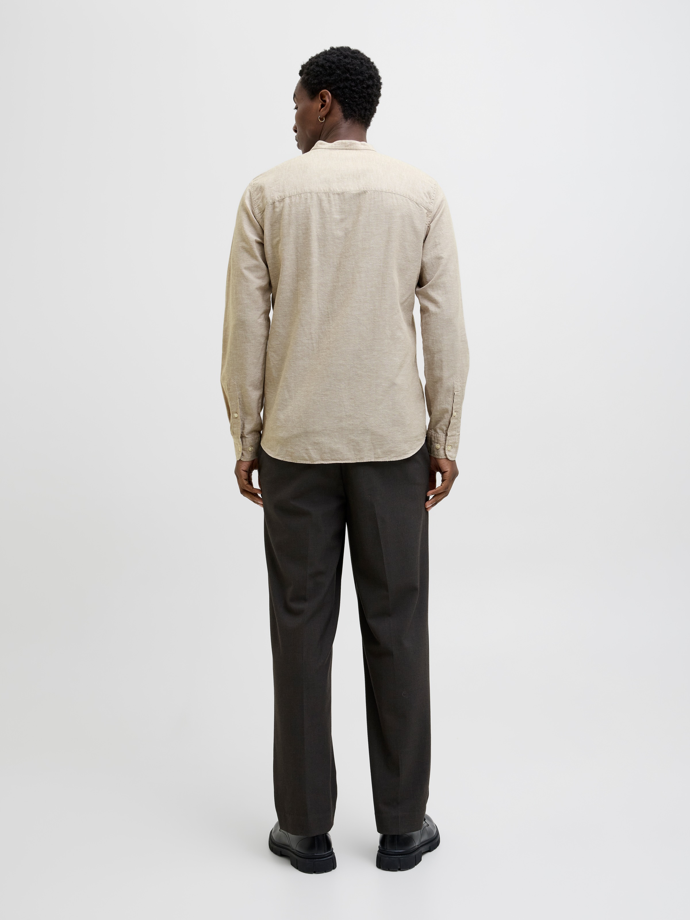 Jack & Jones Langarmhemd »JJEBREEZE BAND SHIRT LS SN«, mit Bandkragen
