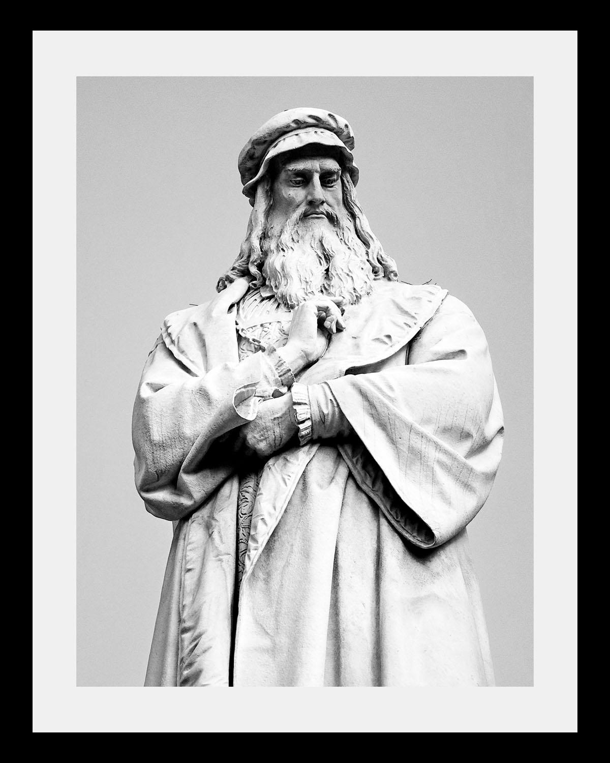 Image of queence Bild "Denkmal" Gottes Bilder Historische Persönlichkeiten Kunst Religion Schwarz-Weiss HD Premium Poster-Druck inkl. Holzrahmen
