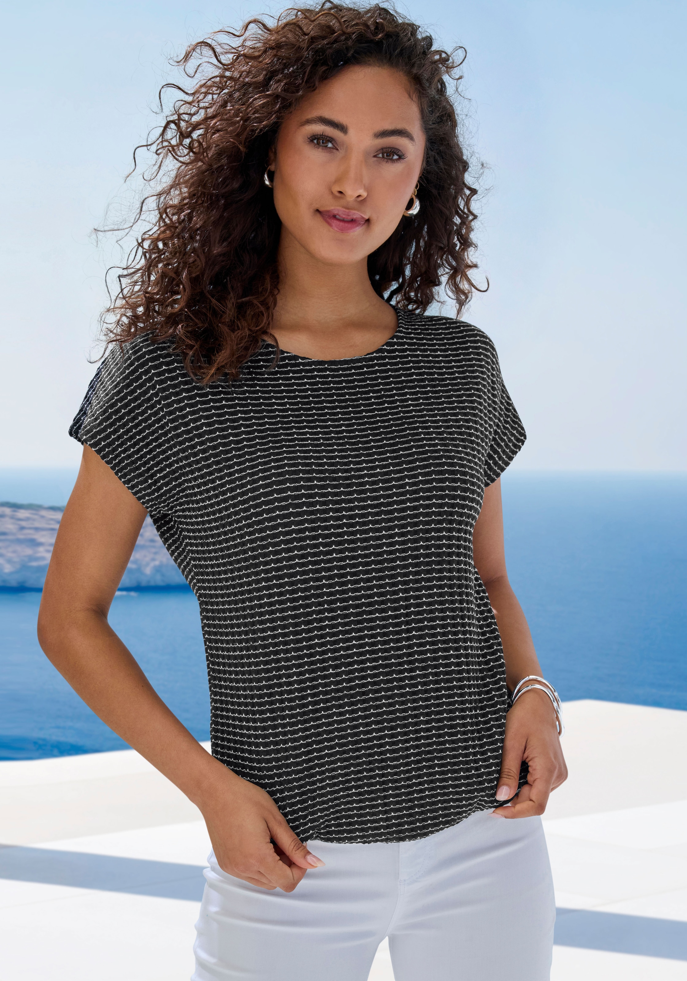 Vivance Kurzarmshirt »aus strukturierter Strickqualität« Set,  mit schönem Muster aus Strick