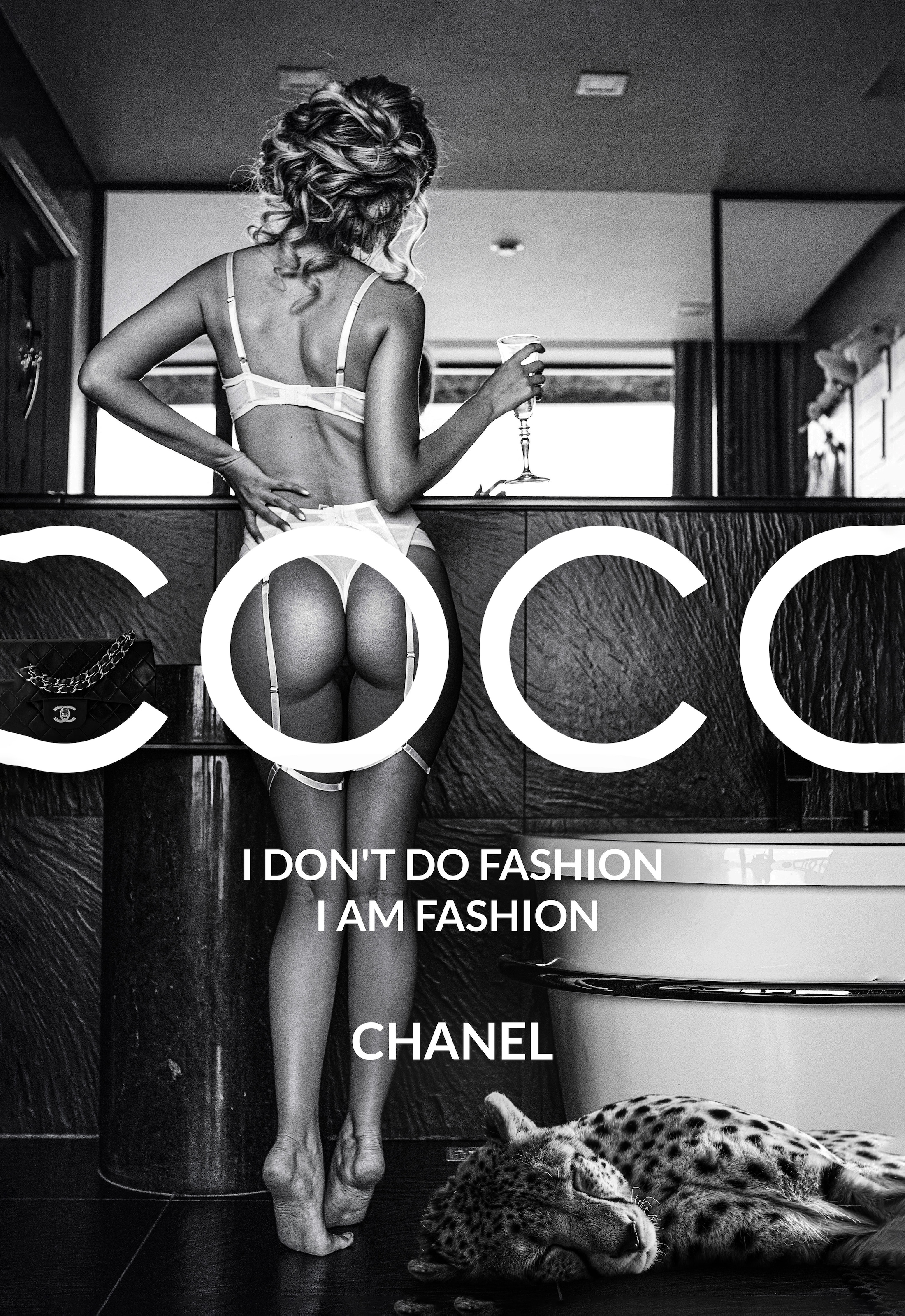 Image of Affengeilebilder Leinwandbild "Coco Fashion by Adrian Vieriu auf Keilrahmen gespannt" 1 Stk. tlg. Kunstdruck Wandbild Bild in verschiedenen Formaten