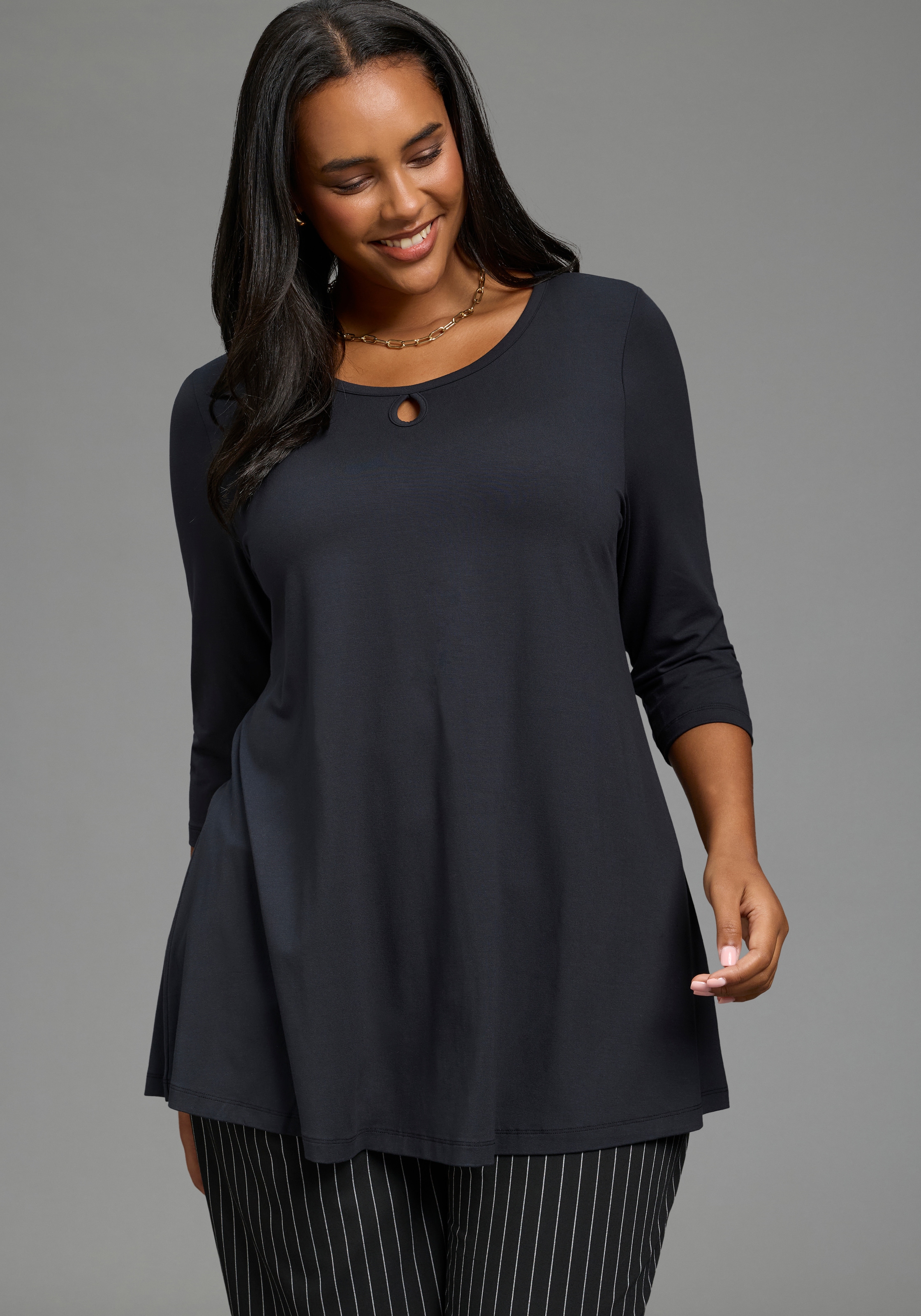 Image of Laura Scott CURVE Tunikashirt "Grosse Grössen" in A-Linie, mit Rundhalsausschnitt, po-bedeckende Länge