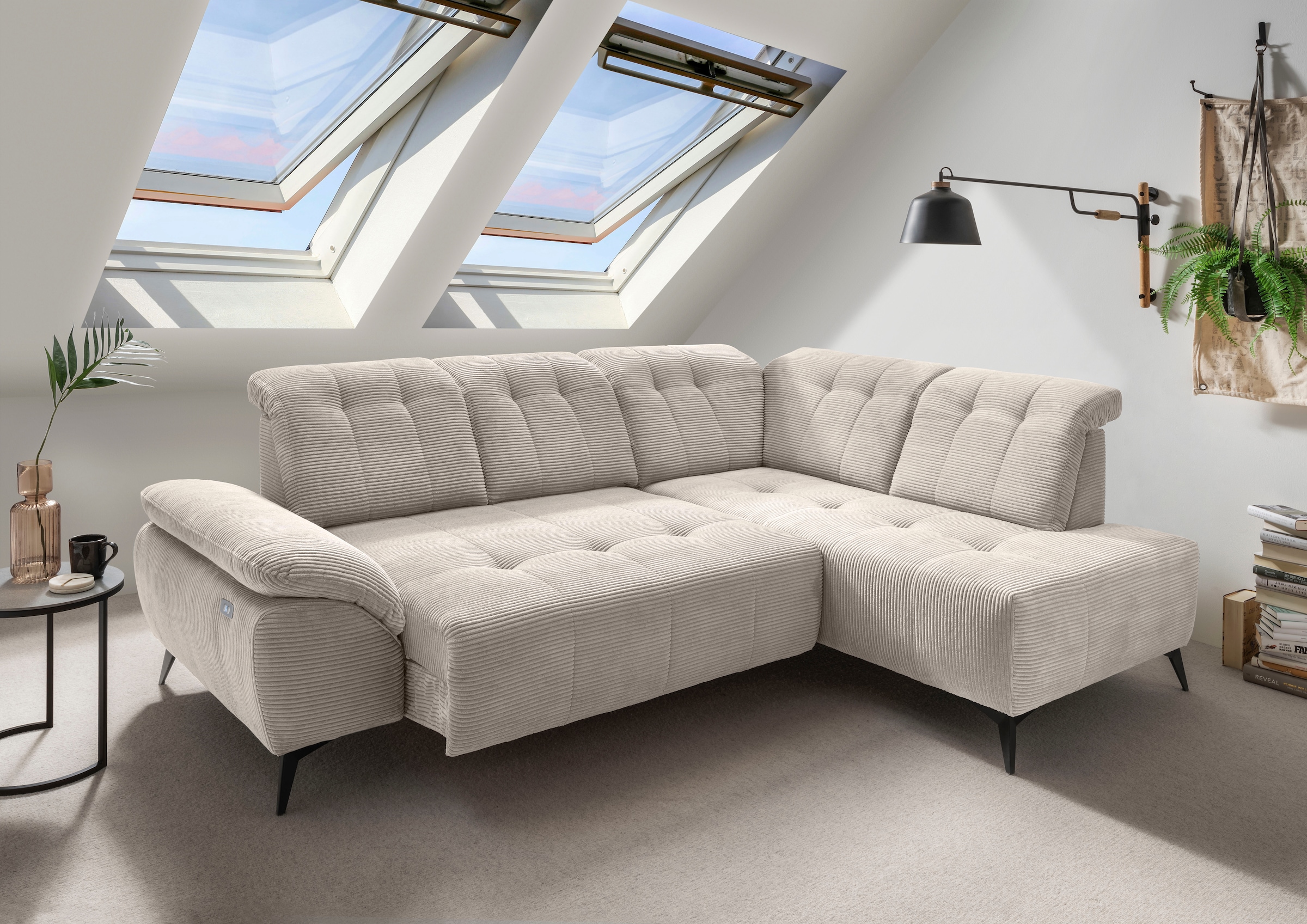 Home affaire Canapé d'angle »Lazio modern und bequem, schmale Armlehnen, tolle Detailverarbeitung« zwei verschiedene Fussfarben wählbar