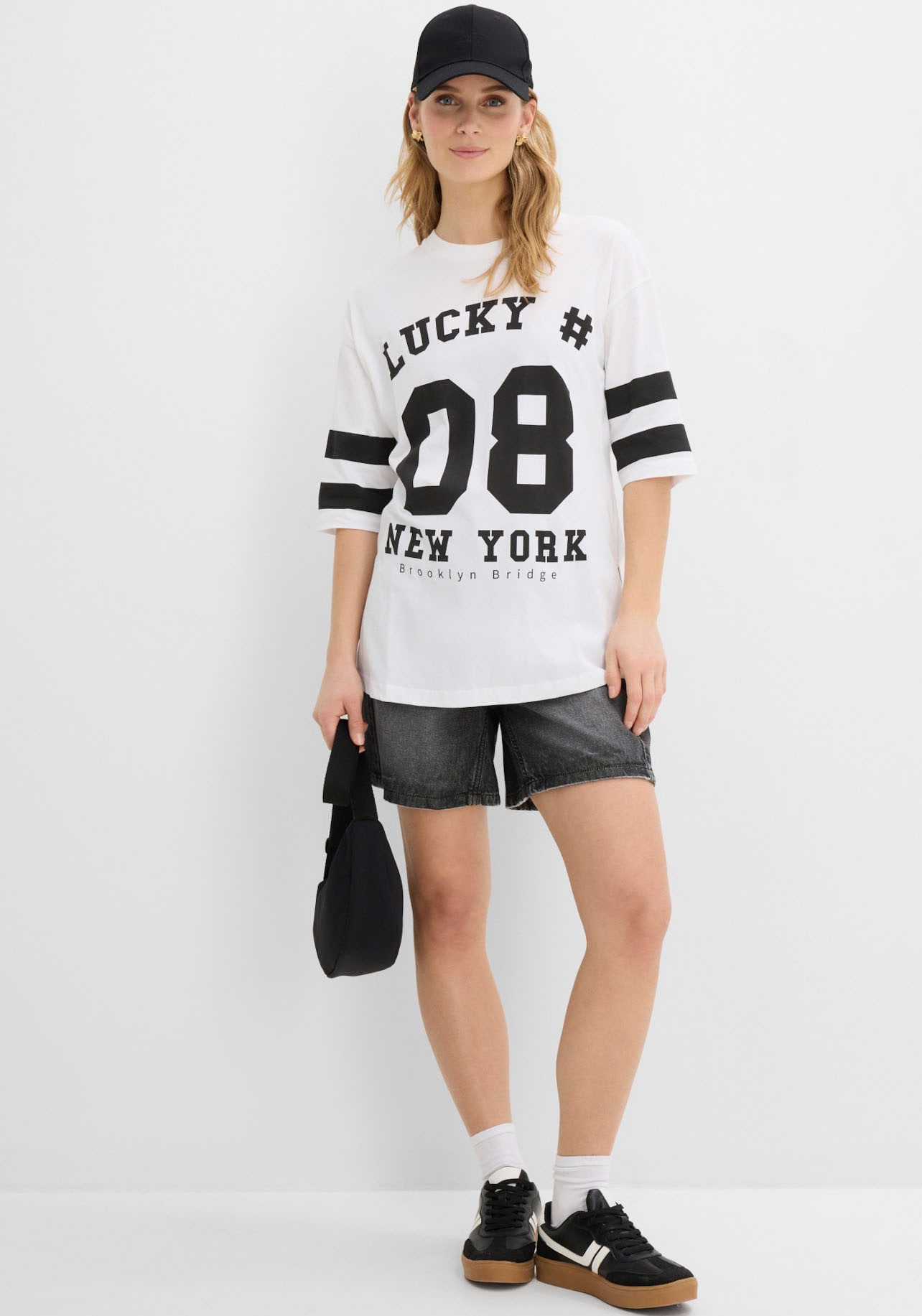 bonprix T-shirt oversize »Oversize-Shirt aus reiner Baumwolle« Coupe oversize, manches mi-longues, en coton pur