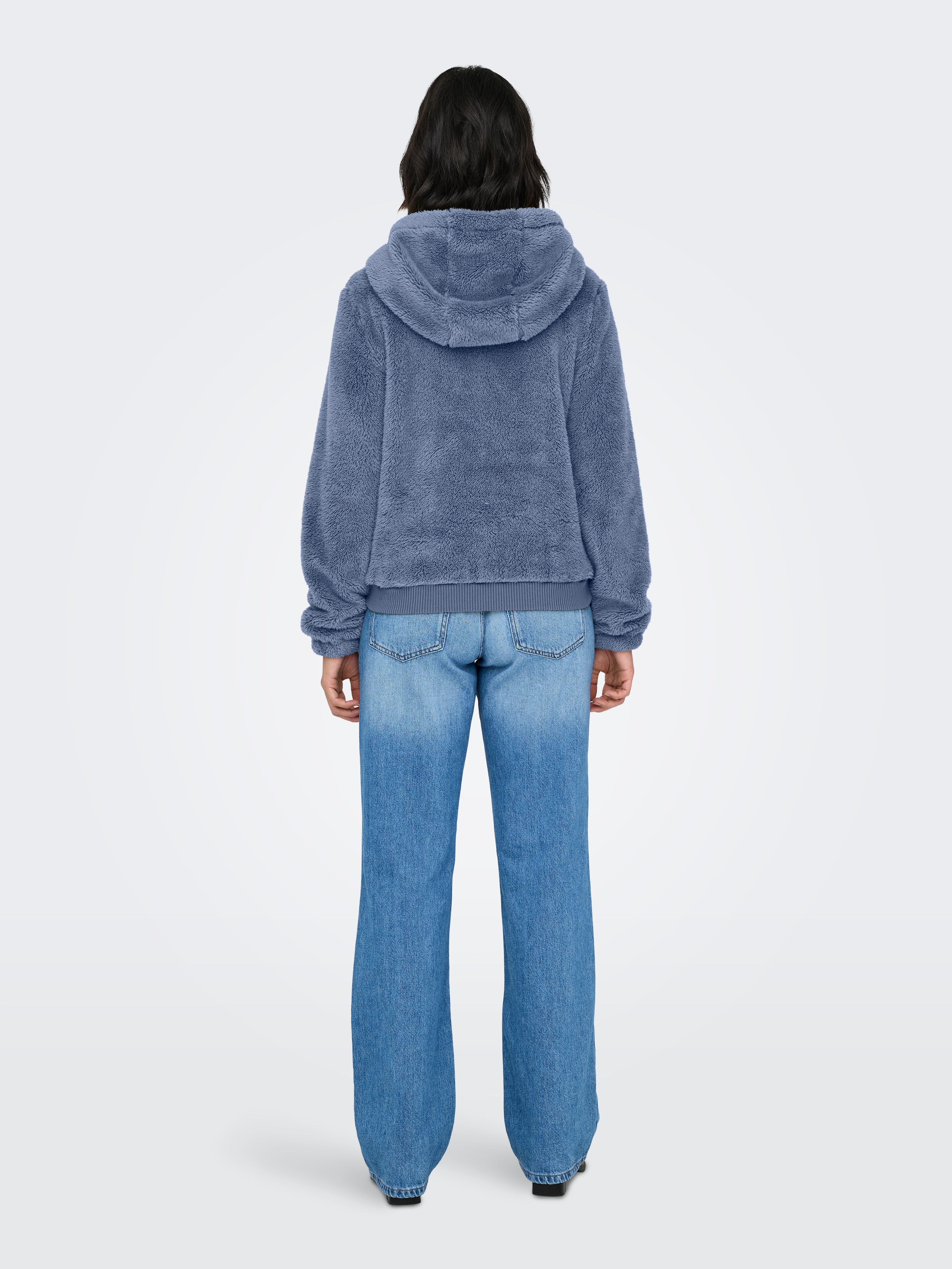 ONLY Kapuzenplüschjacke »ONLNEWANNA CONTACT SHERPA JKT OTW NOOS« mit Kapuze Kunstfaser