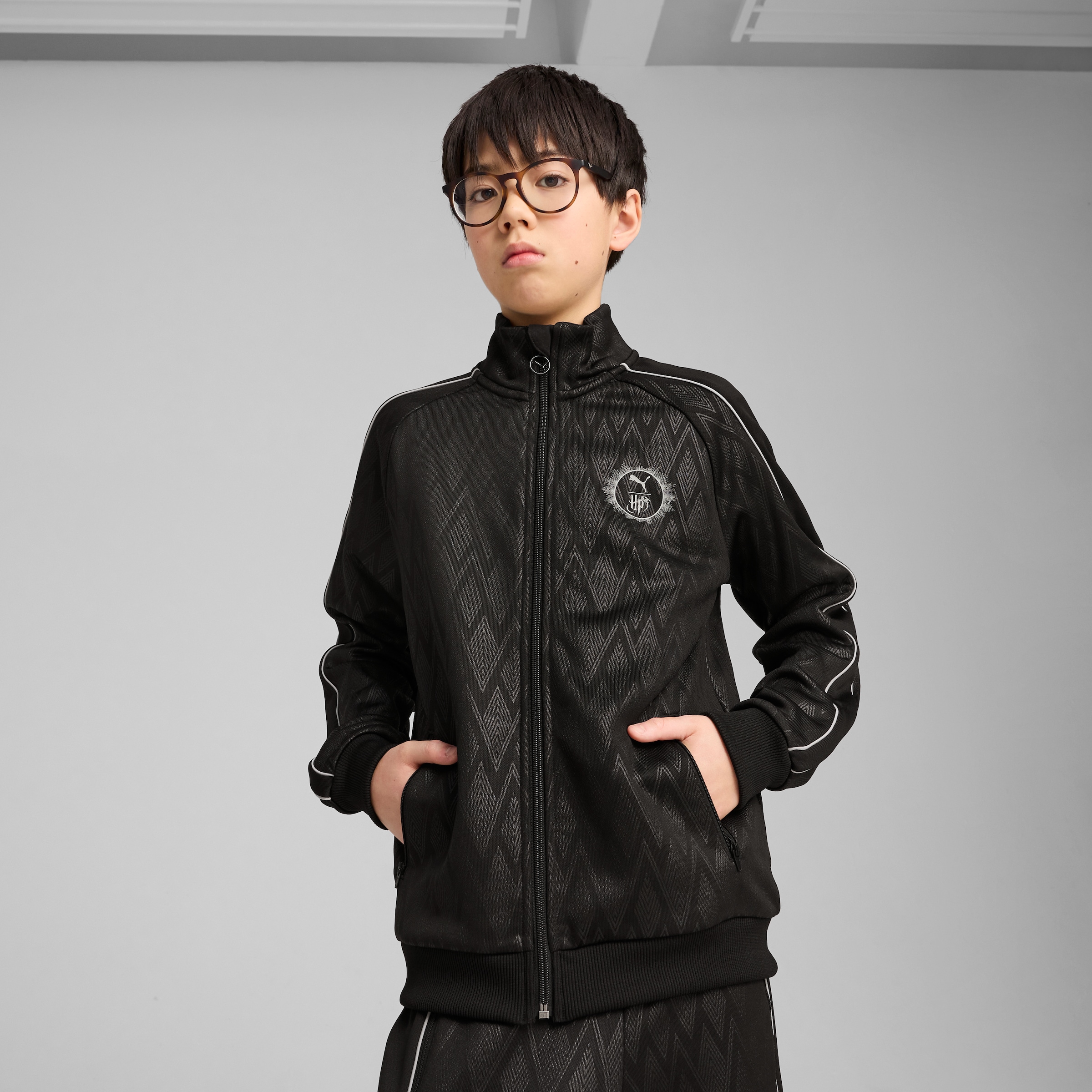 Image of PUMA Trainingsjacke "X HARRY POTTER T7 TRACK JACKET TR" ohne Kapuze mit Reissverschluss, mit Leistentaschen, mit gerippten Bündchen