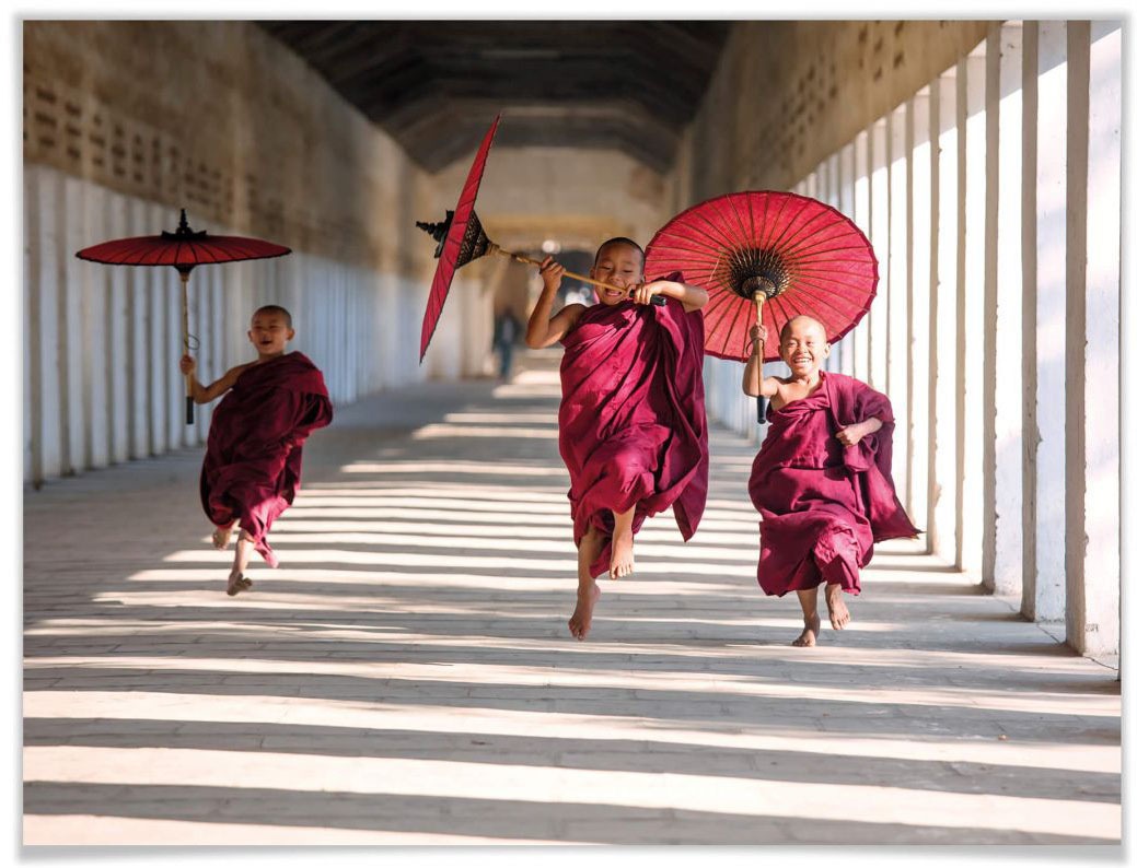 Image of Wall-Art Poster »Drei junge Mönche«, Menschen, (1 St.), Poster, Wandbild, Bild, Wandposter bei Ackermann Versand Schweiz