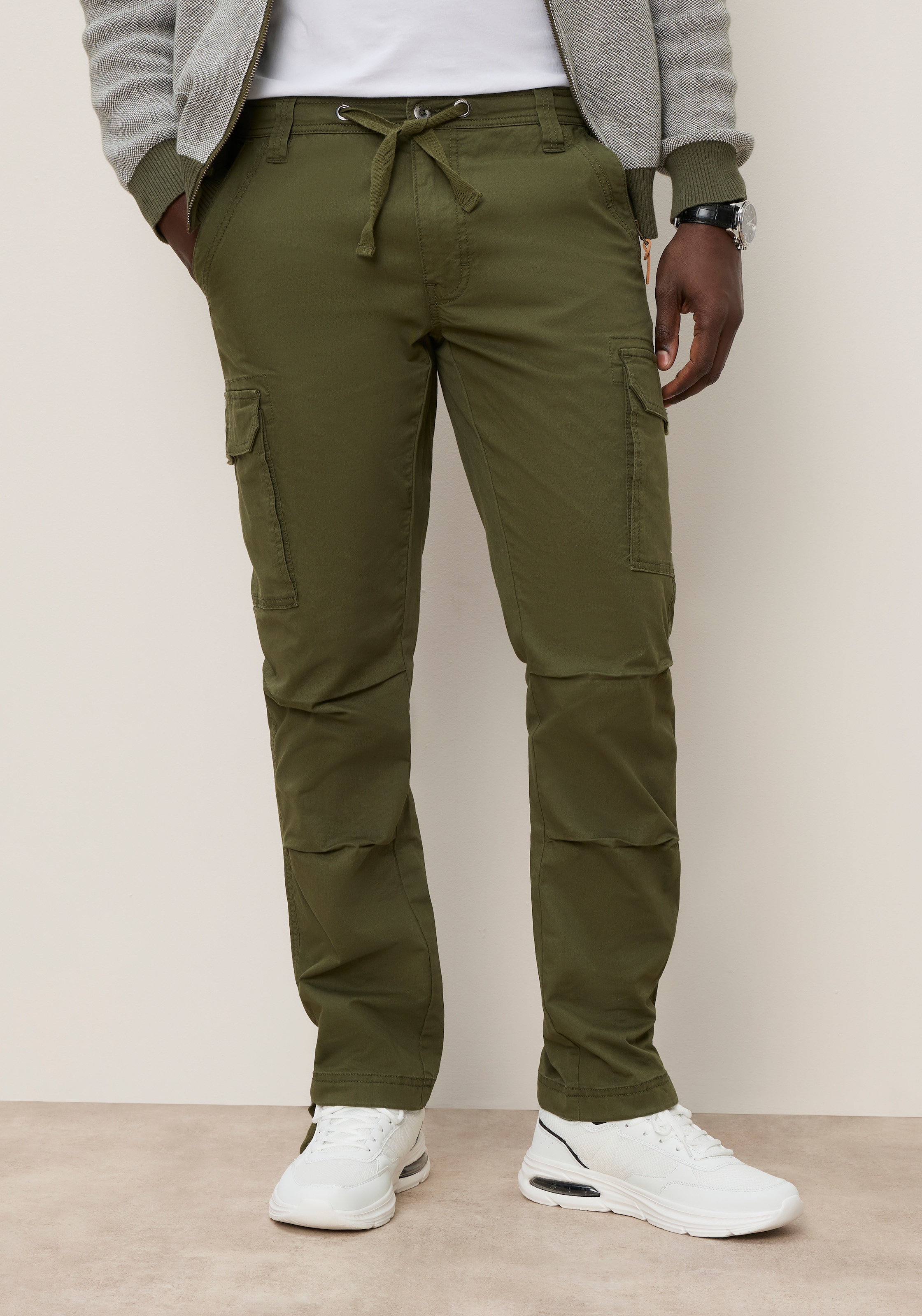 KangaROOS Cargohose gerader Schnitt, Regular Fit, aus Baumwolle und Elasthan