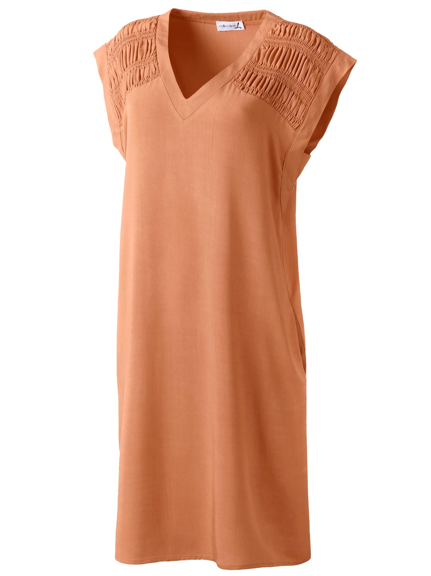 Kleid in modernem Look