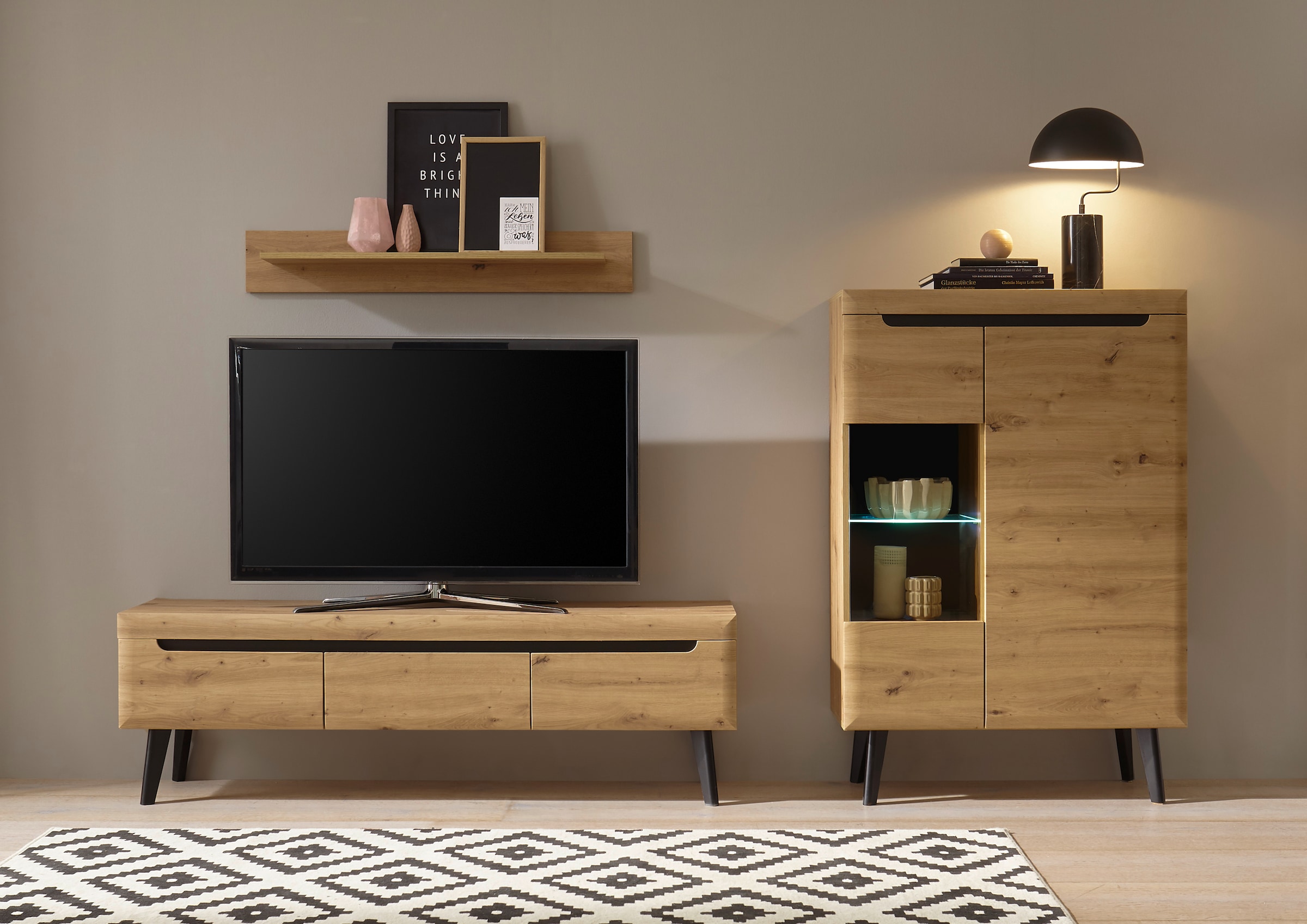 INOSIGN Lowboard »Torge, TV-Unterschrank, TV-Kommode, Fernsehschrank, TV-Board«, (1 St.), abgeschrägte Füsse, drei Farben, Scandi Design, 160 cm breit