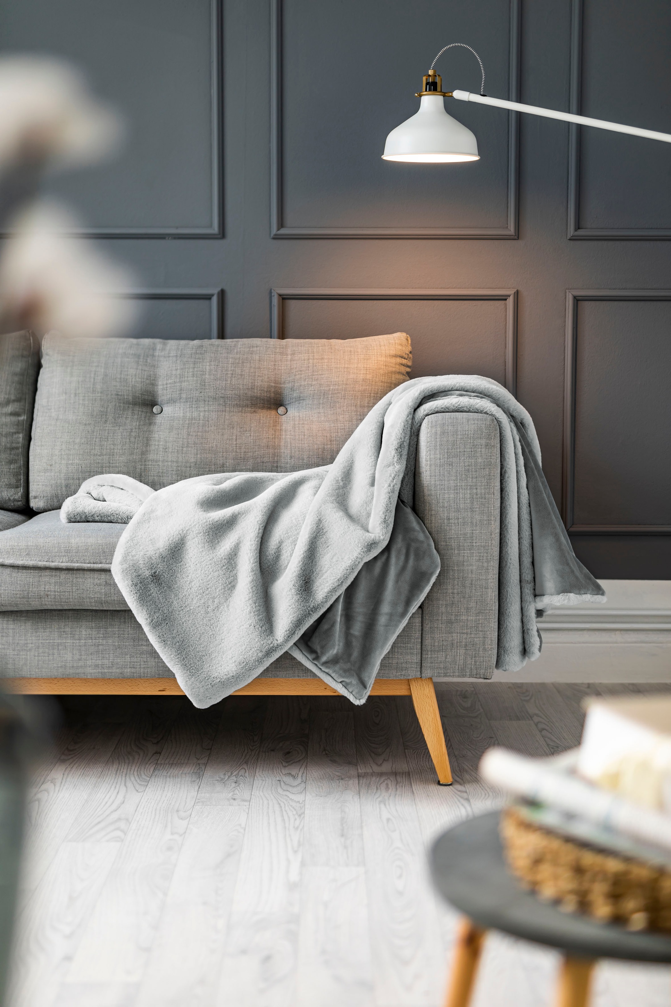 Image of Andiamo Wohndecke »Novara«, 130x180 cm, Kunstfell, Kaninchenfell-Haptik, kuschelige & softe Decke, sehr weich, Wohnzimmer bei Ackermann Versand Schweiz