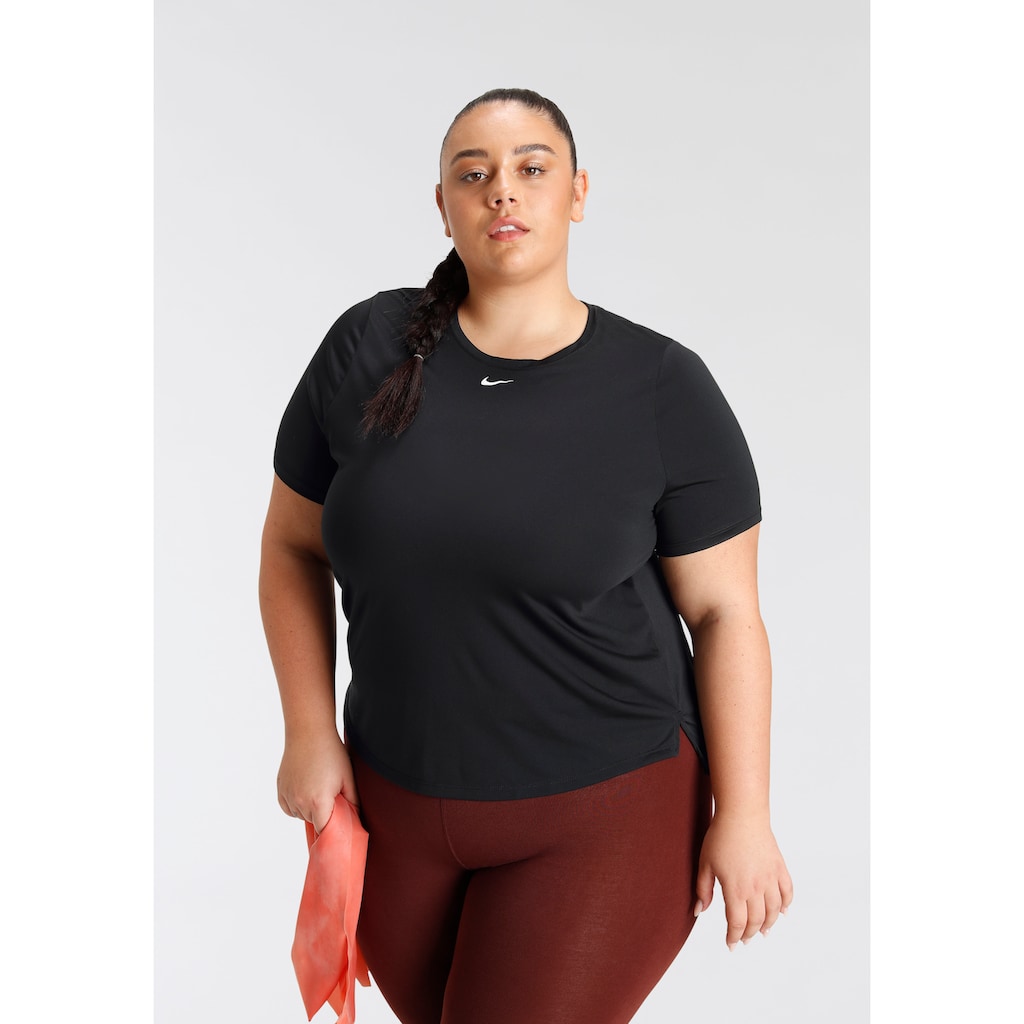 Nike Trainingsshirt »Dri-FIT One Women's Standard Fit Short-Sleeve Top (Plus Size)«