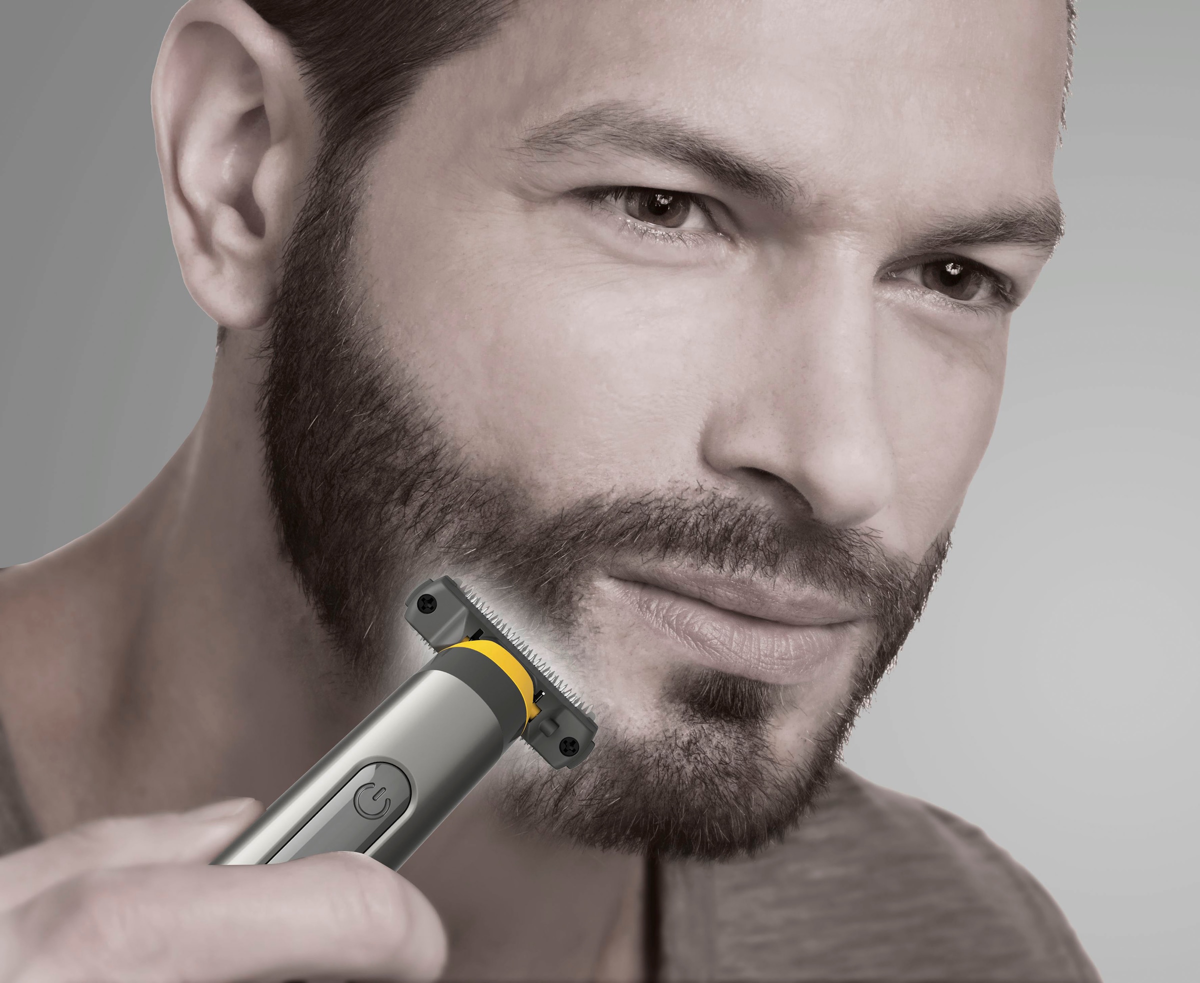 MediaShop Multifunktionstrimmer »MicroTouch Titanium Solo«, 3 Aufsätze, Trimmen, stylen & rasieren wie ein Champion