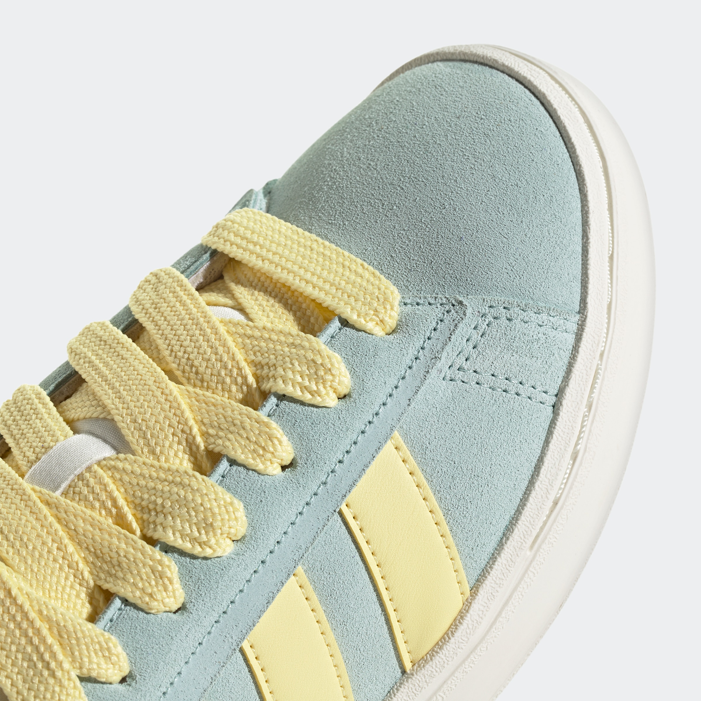 adidas Sportswear Sneaker »GRAND COURT ALPHA«, Design inspiriert vom adidas Campus 00