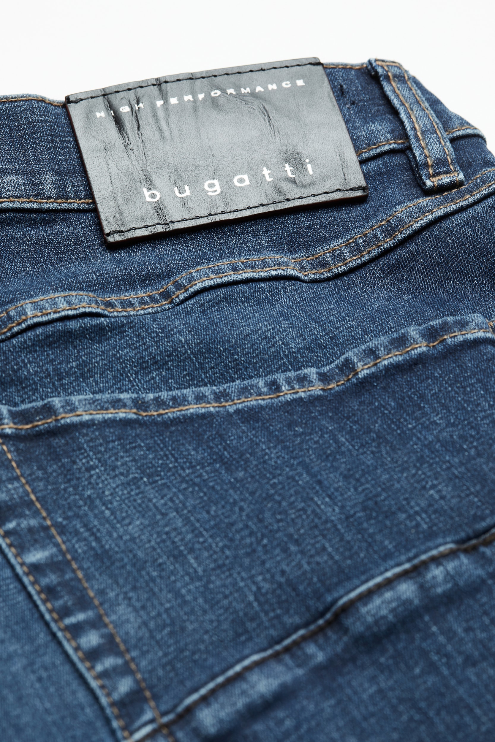 bugatti 5-Pocket-Jeans »Flexcity Denim«, mit hohem Tragekomfort