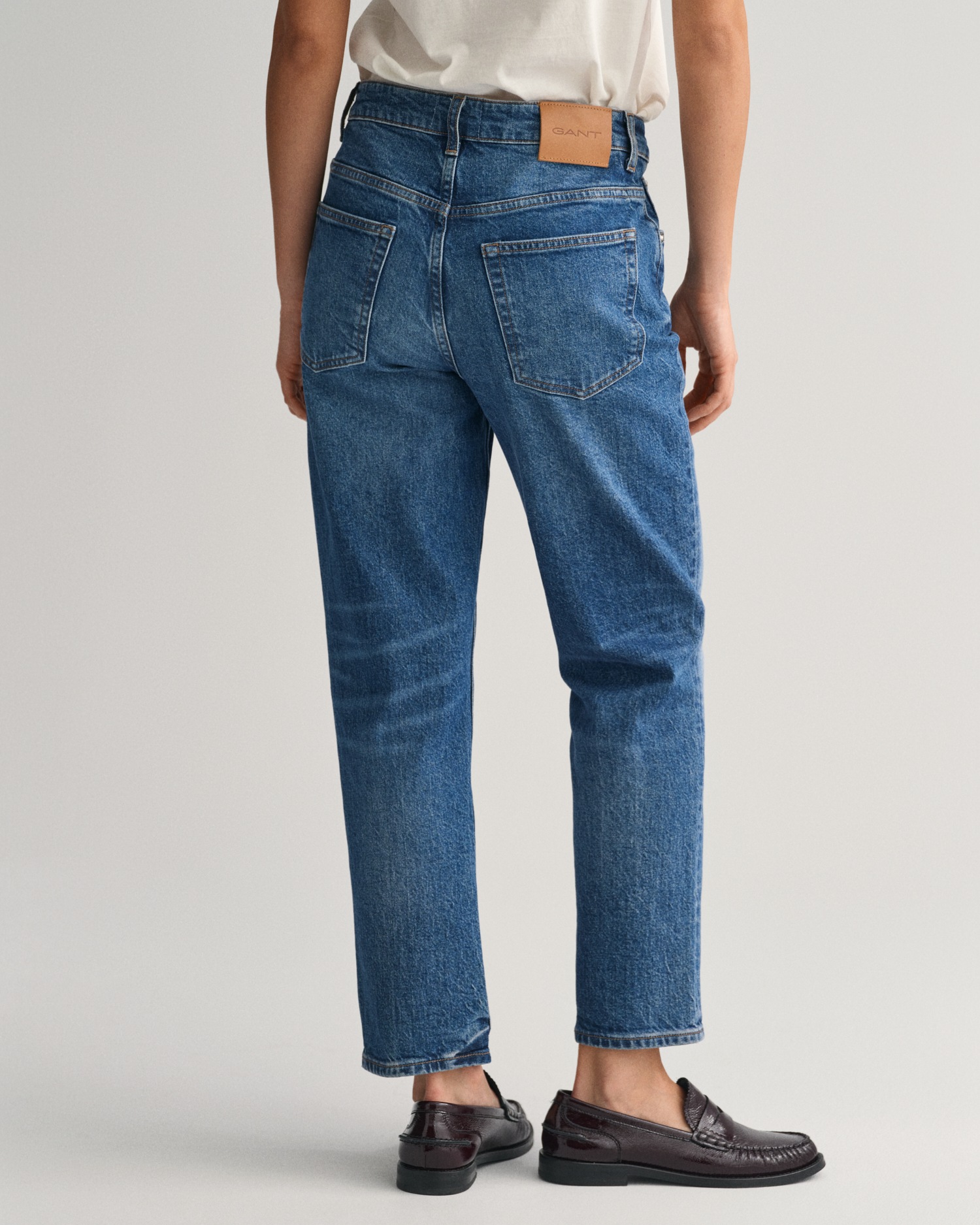 Gant Straight-Jeans »STRAIGHT CROPPED JEANS«, Verkürzte Jeans mit geradem Bein