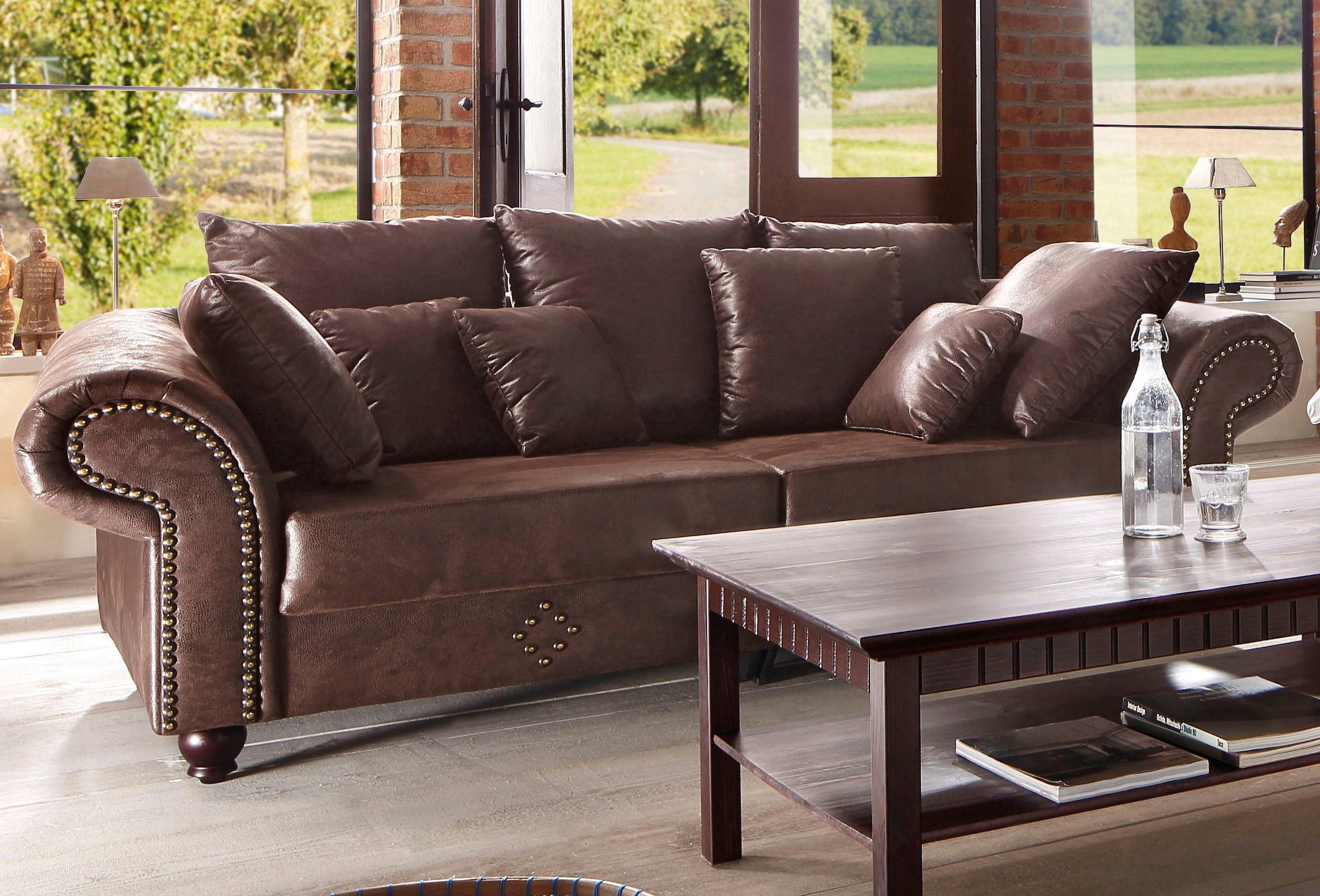 Home affaire Big-Sofa »King George Mega Sofa, viel Platz, Federkern, Ziernägel«