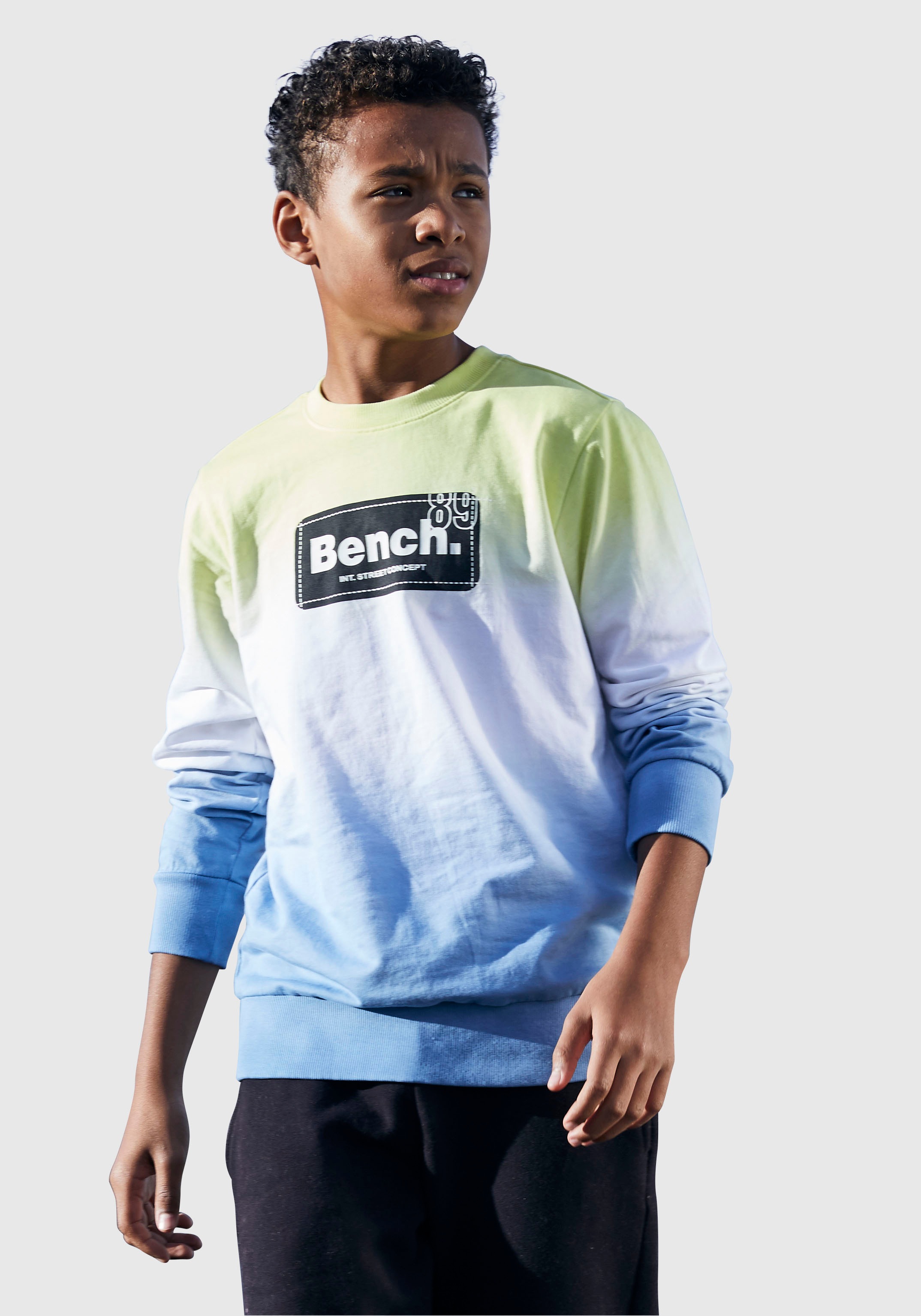 Image of Bench. Sweatshirt bei Ackermann Versand Schweiz