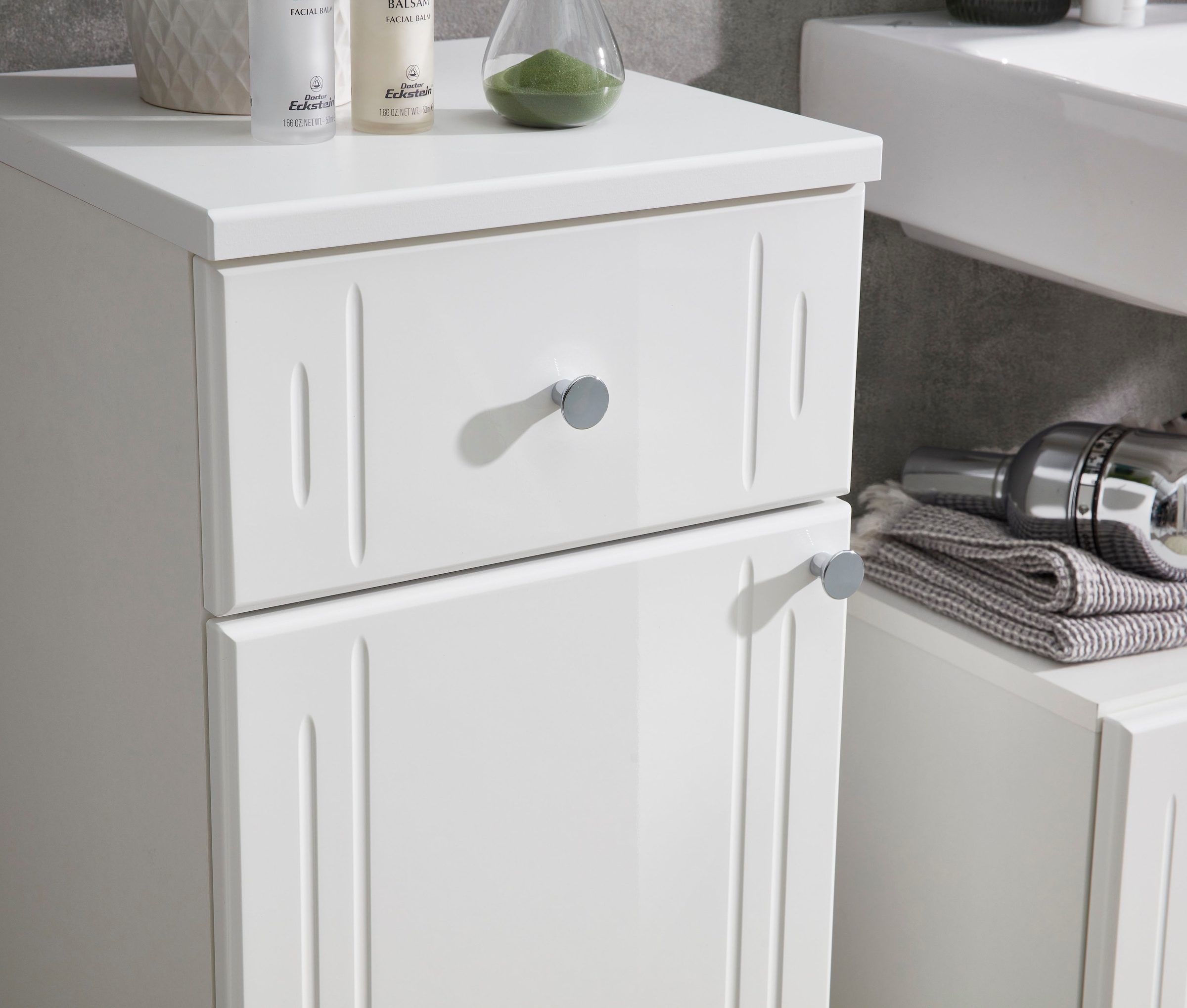 Saphir Armoire basse »Quickset 955 Badschrank mit 1 Tür, 1 Schublade, 32,5 cm breit« Meuble sous lavabo blanc brillant, poignées chrome brillant