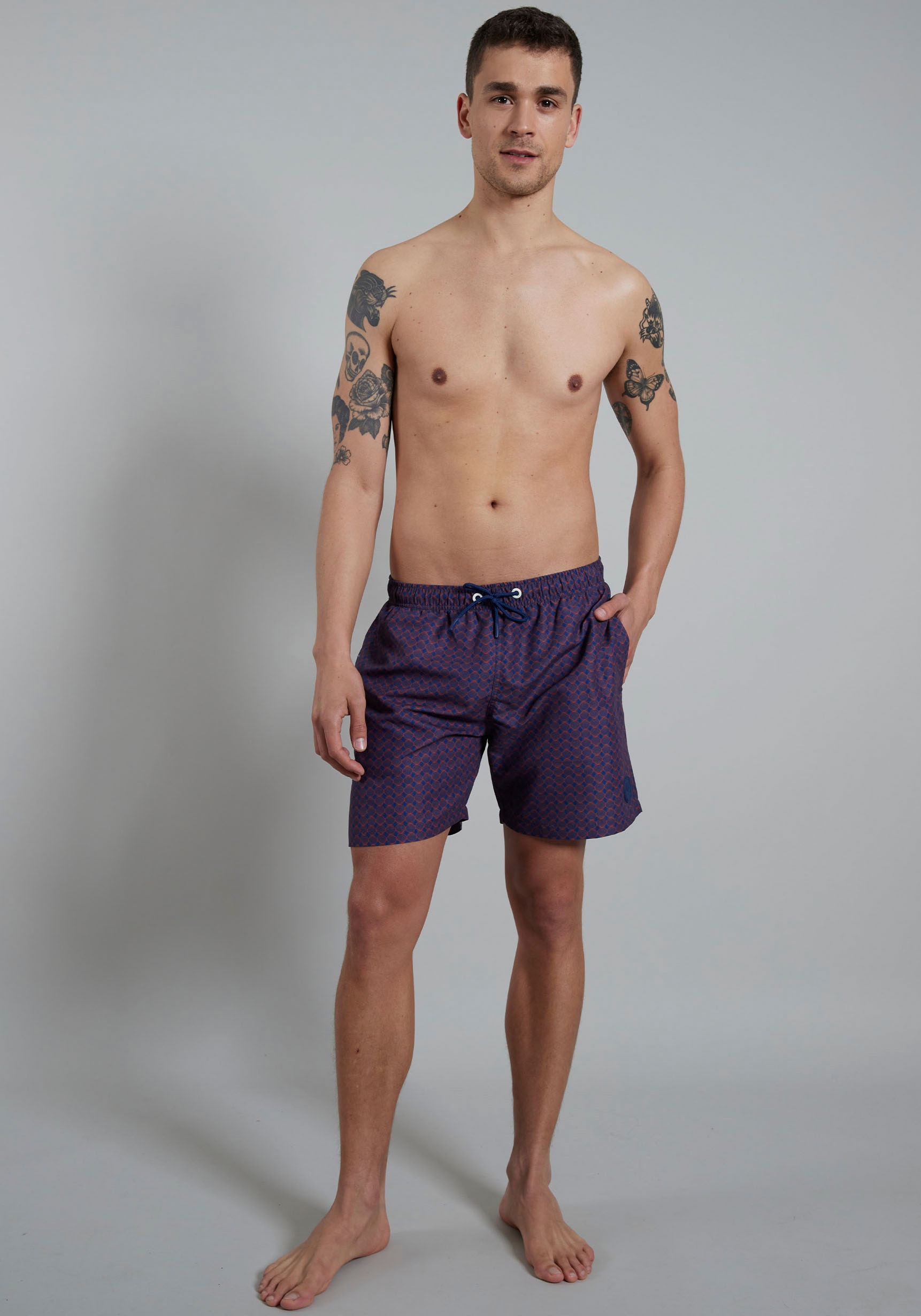 Image of CECEBA Badeshorts mit tollem Print für warme Sommertage, bequem, schnelltrocknend