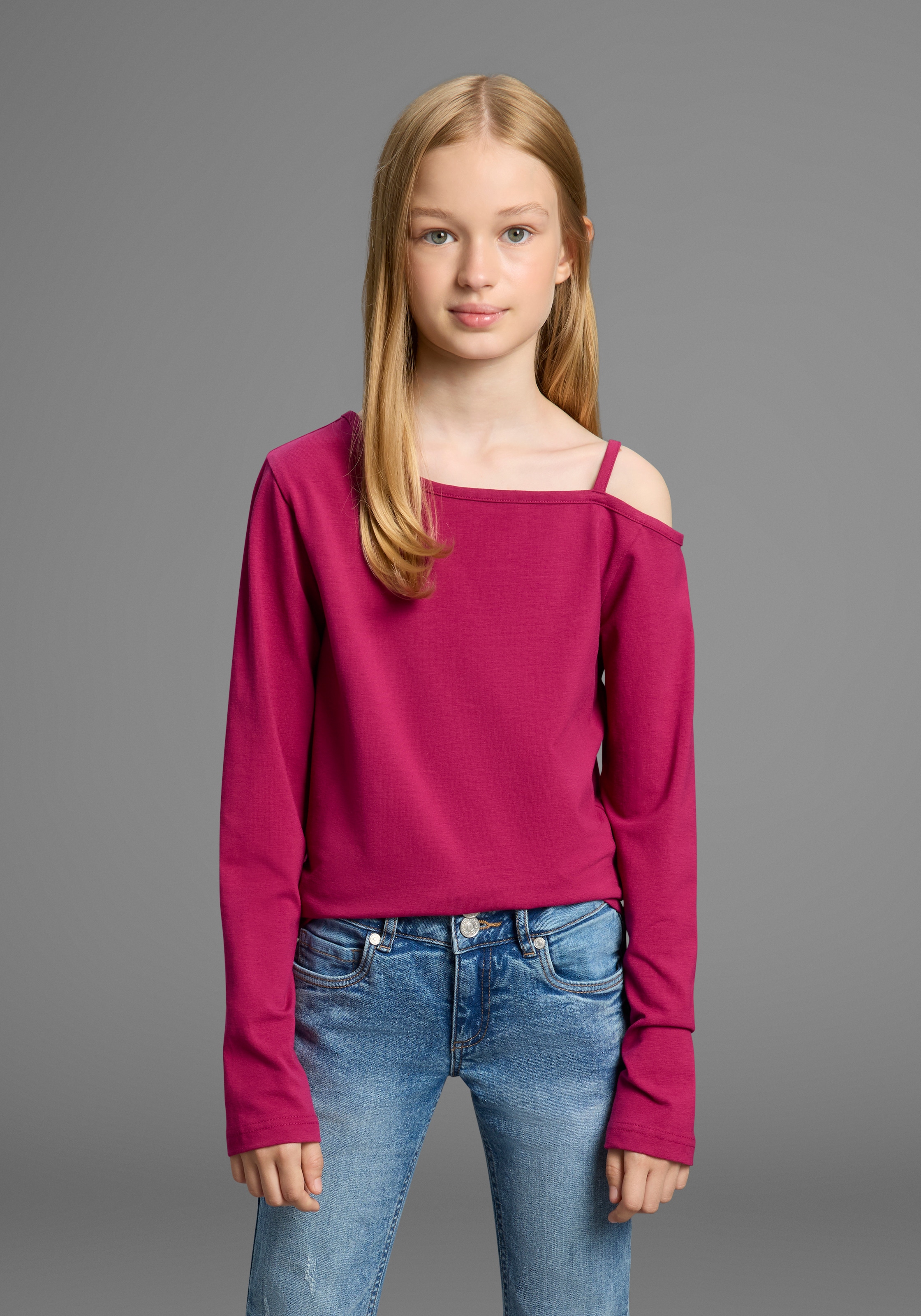 Image of KIDSWORLD Langarmshirt "Off-Shoulder Shirt" Mit modischer Schulterlösung