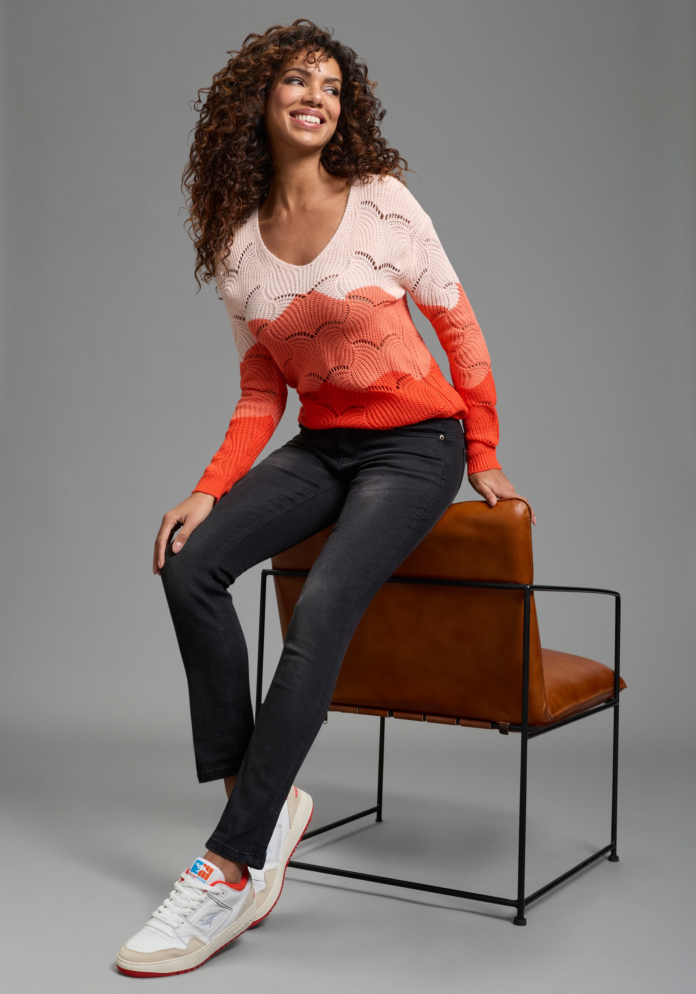 Laura Scott Ajourpullover leichter Sommerpullover mit Lochmuster und femininen V-Ausschnitt