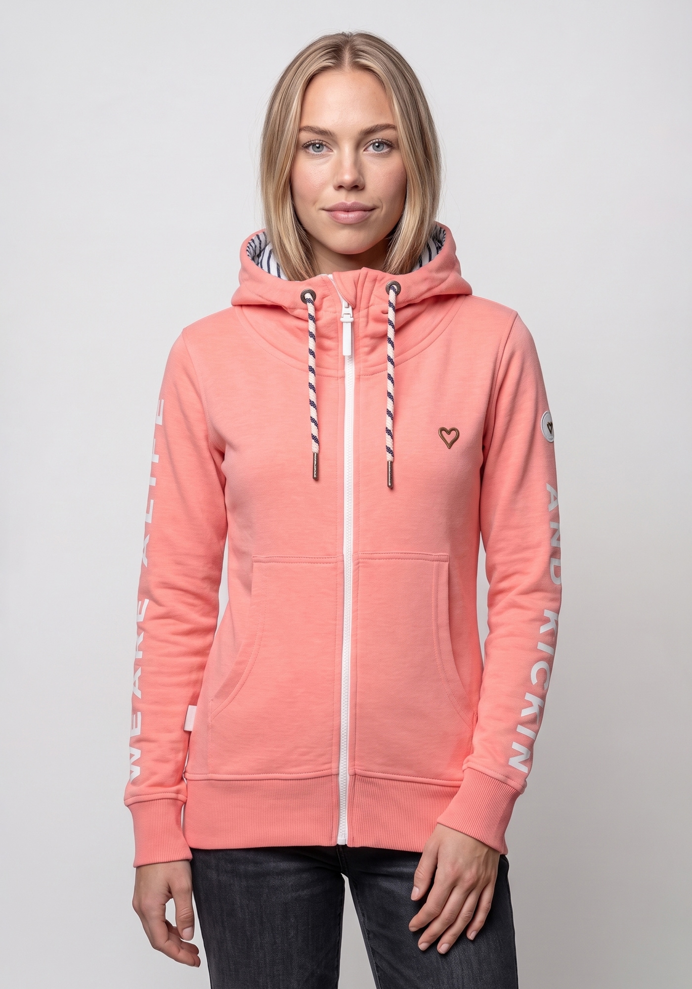 Alife & Kickin 1100000002199 »JessyAK A« leichte Kapuzensweatjackemit Logo-Schriftzug auf den Ärmeln
