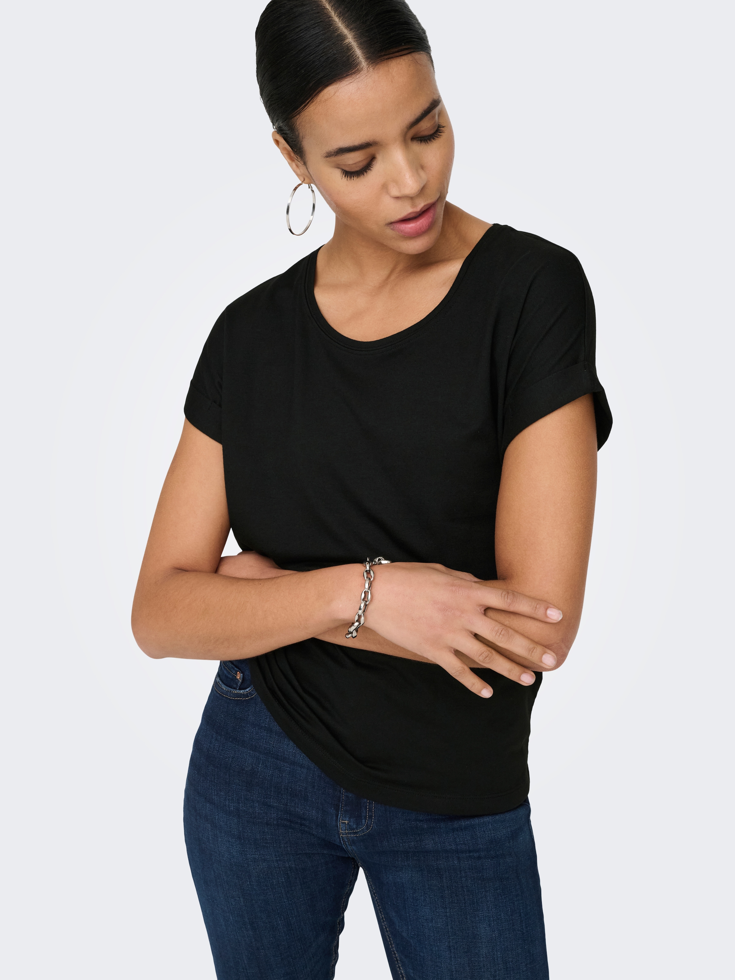 ONLY T-shirt »ONLMOSTER – T-Shirt mit melierter Optik und elastischem Material« meliert, casual, lässig geschnitten, Viskosemischung, Rundhals