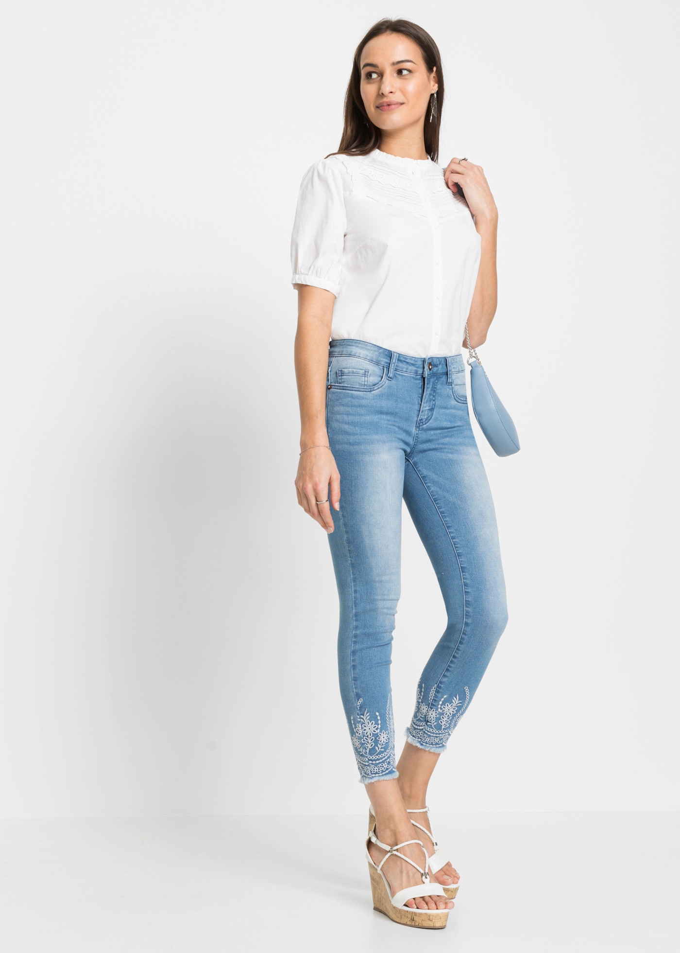 bonprix Jeans skinny coupe skinny, avec élasthanne, coupe courte