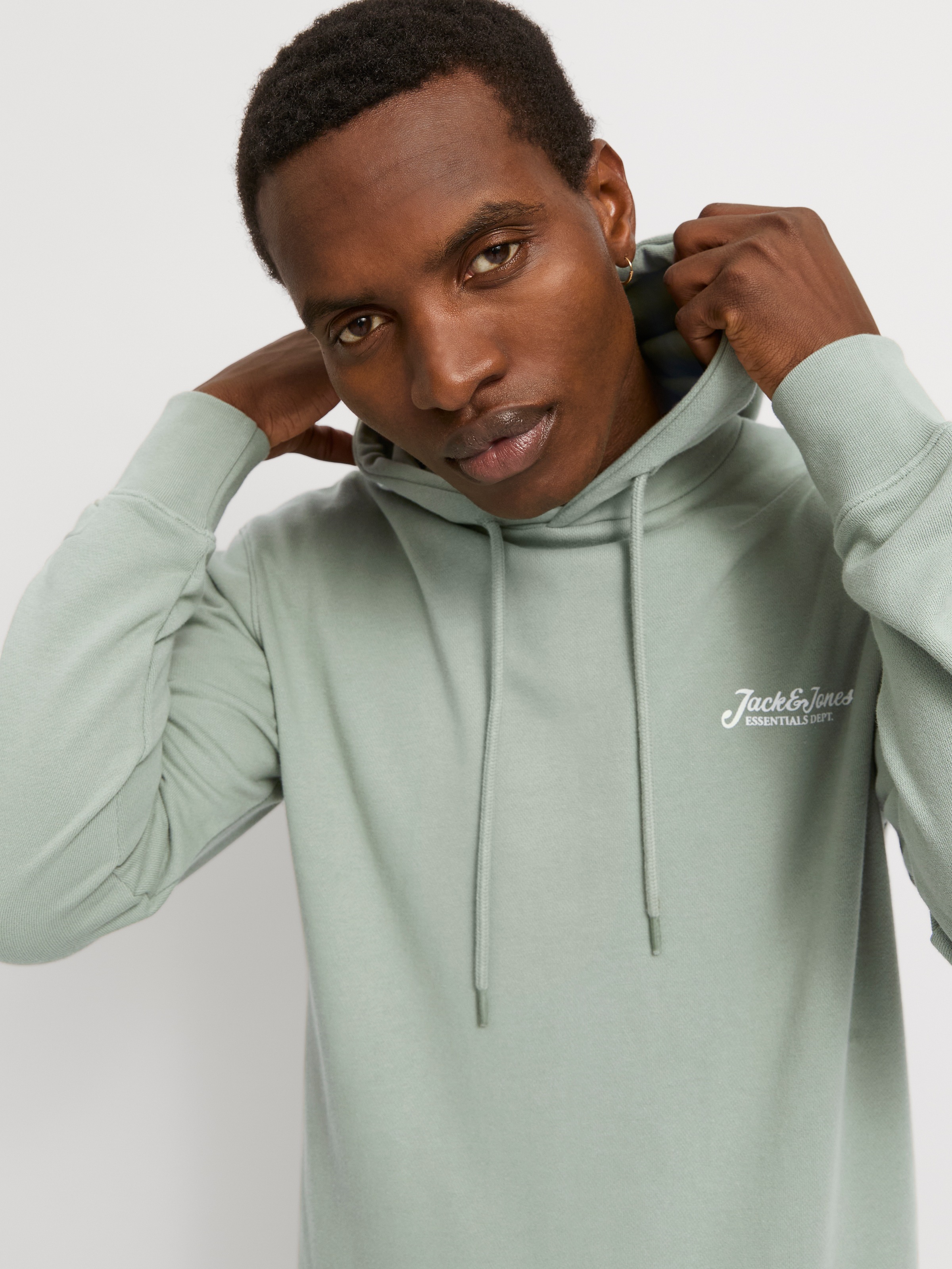 Jack & Jones Kapuzensweatshirt »JJBEAU – Sweater mit Logodruck, Slim Fit und Baumwolle«, unifarben, modisch, slim fit, angeraute Sweatware, Kapuze