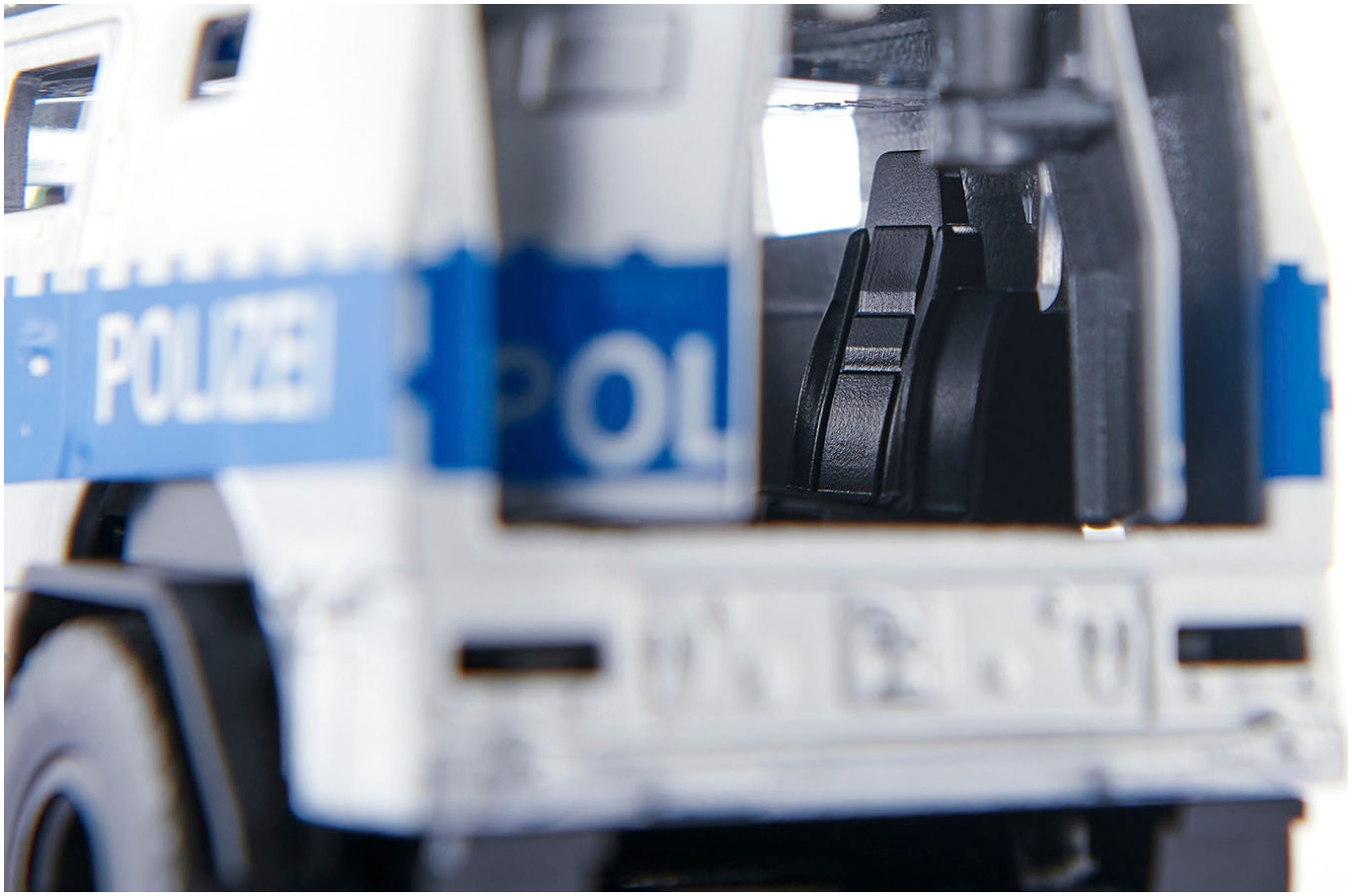 Siku Voiture-jouet »SIKU Super, Rheinmetall MAN Survivor R (2304)« Made in Europe