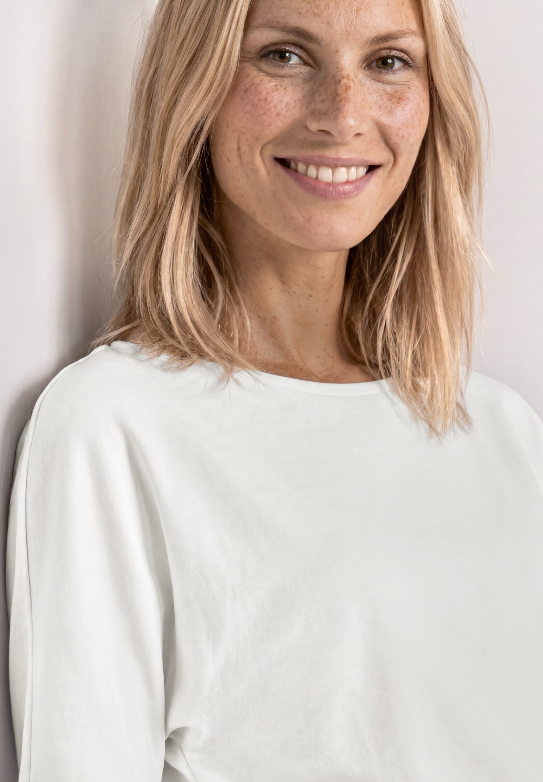 STREET ONE Shirt à col rond t-shirt d'été avec encolure bateau et taille élastique