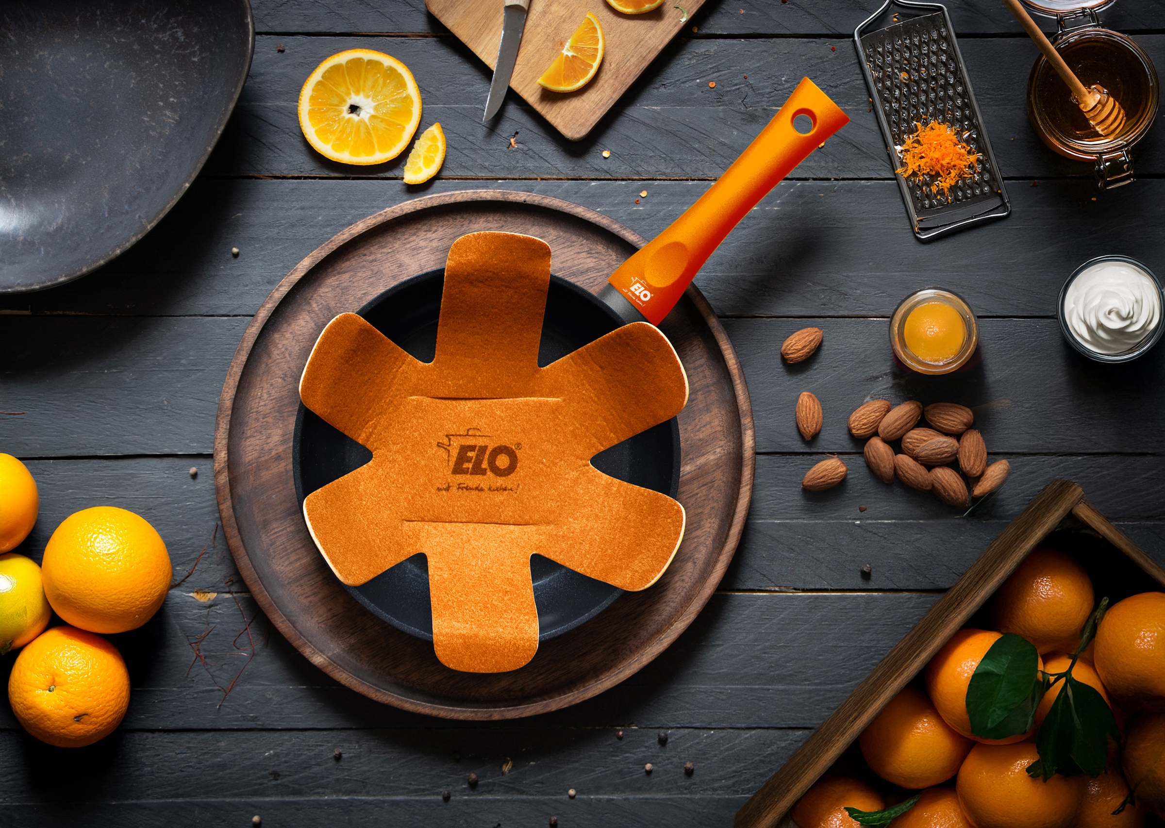 Elo Basic Sauteuse »Colorio mit farbigem Protektor« Aluminium Ensemble, Poêle avec protection poêle, 2 tlg. Poignée soft-touch avec protection contre les flammes