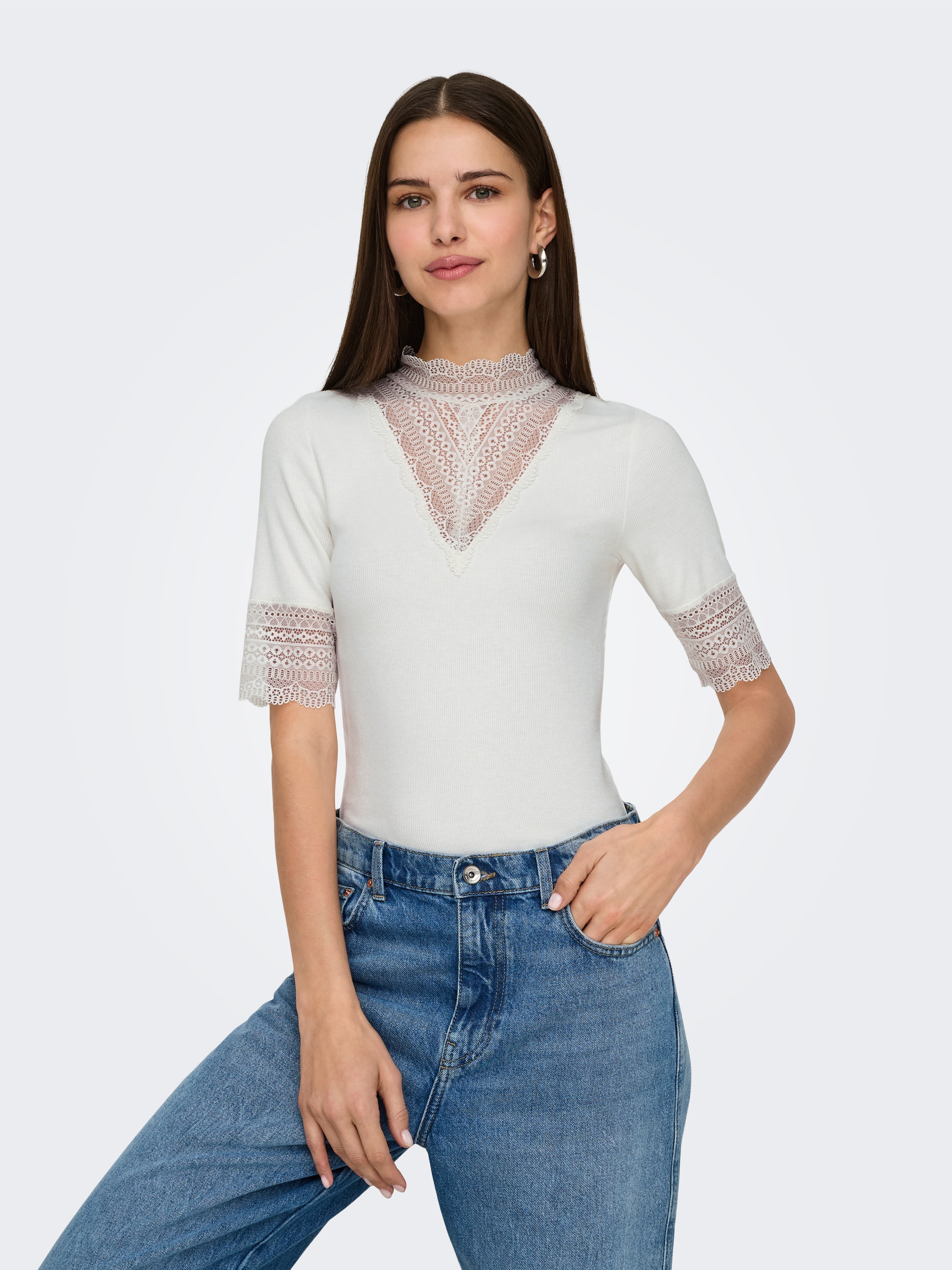 ONLY Chemise en dentelle »ONLTILDE HIGHNECK S/S TOP JRS NOOS«