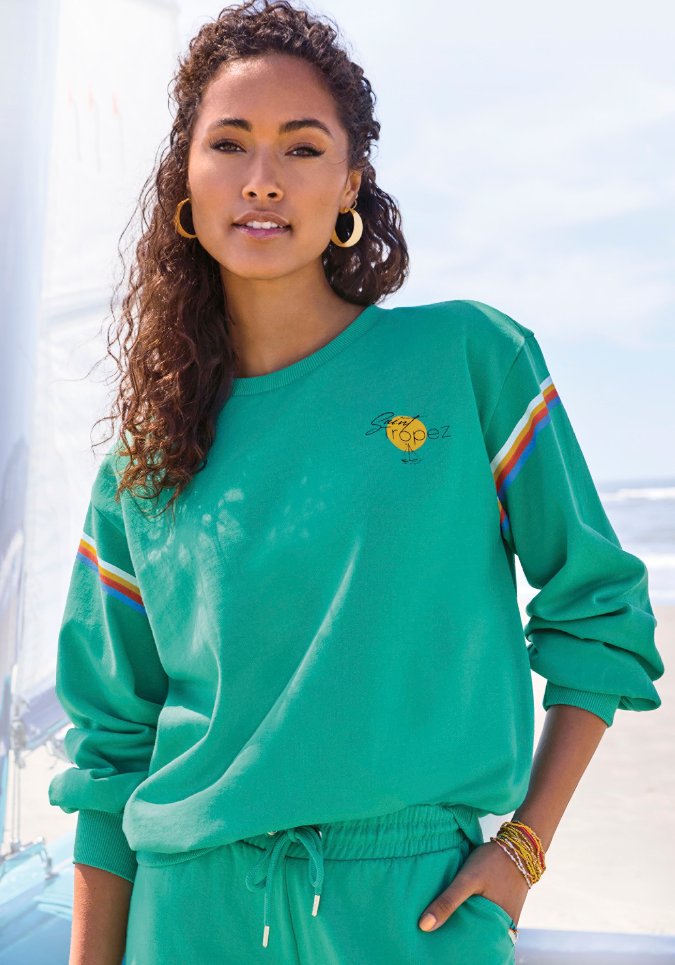 Image of Bench. Sweatshirt, mit modischen Druck Details, Loungewear