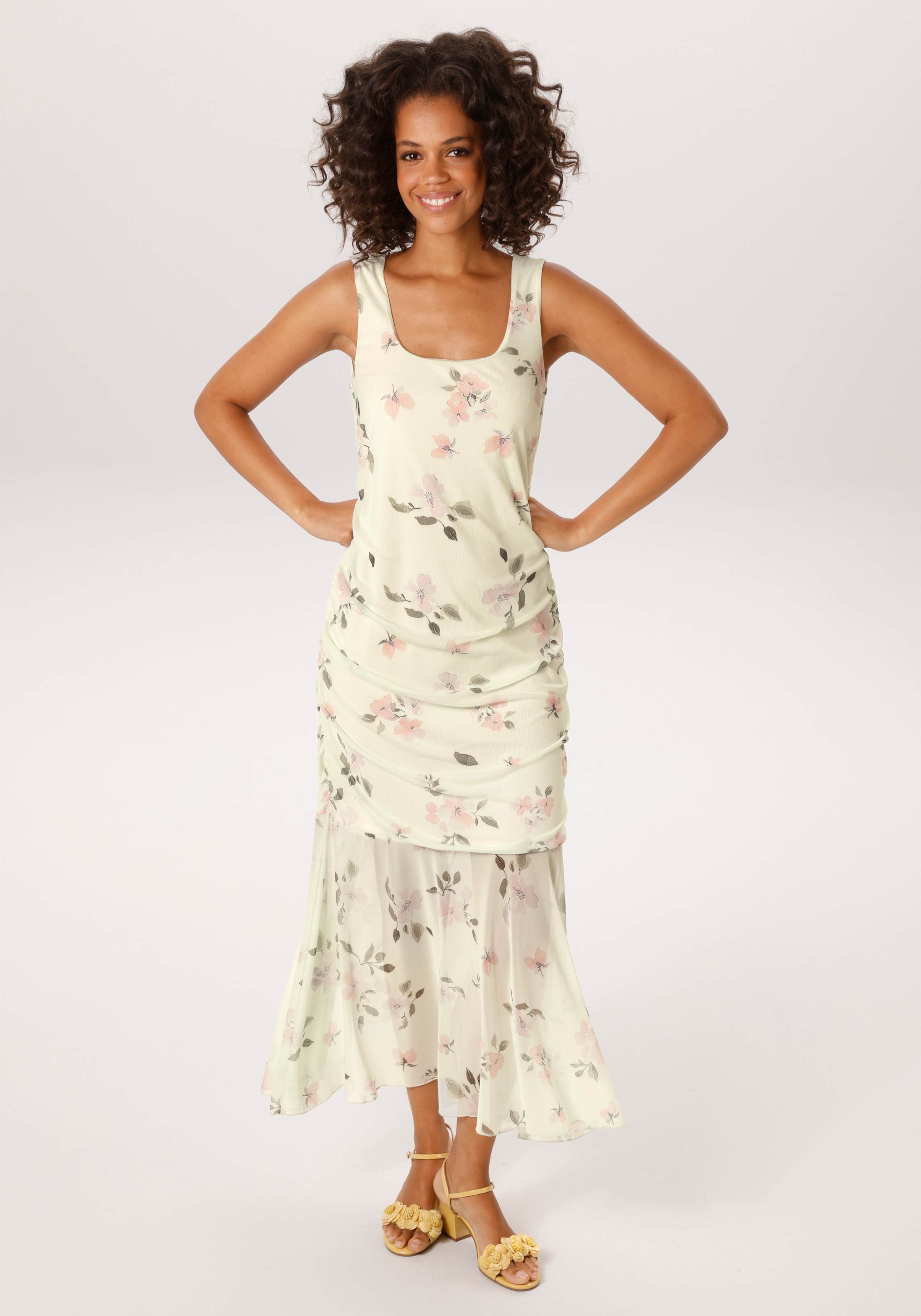 Image of Aniston CASUAL Sommerkleid mit pastellfarbenem Blumendruck