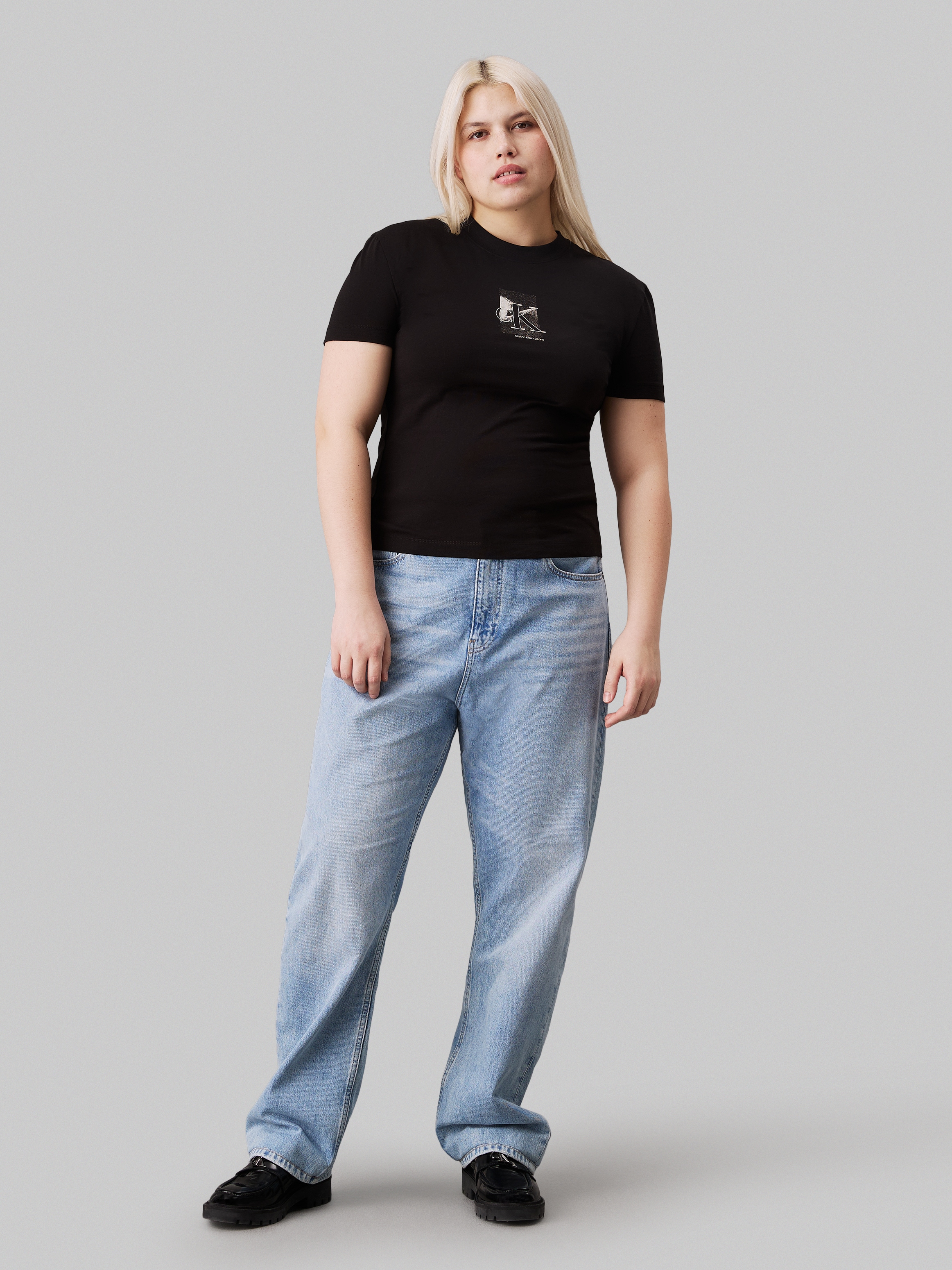 Calvin Klein Jeans Plus T-Shirt »PLUS DIFFUSED CK REGULAR TEE«, in Grossen Grössen und mit Logomarkenlabel