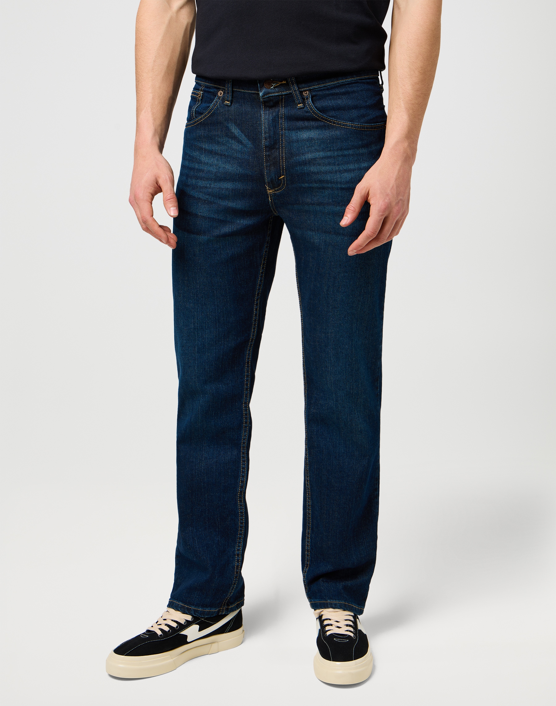 Image of Wrangler Straight-Jeans aus elastischer Baumwollmischung